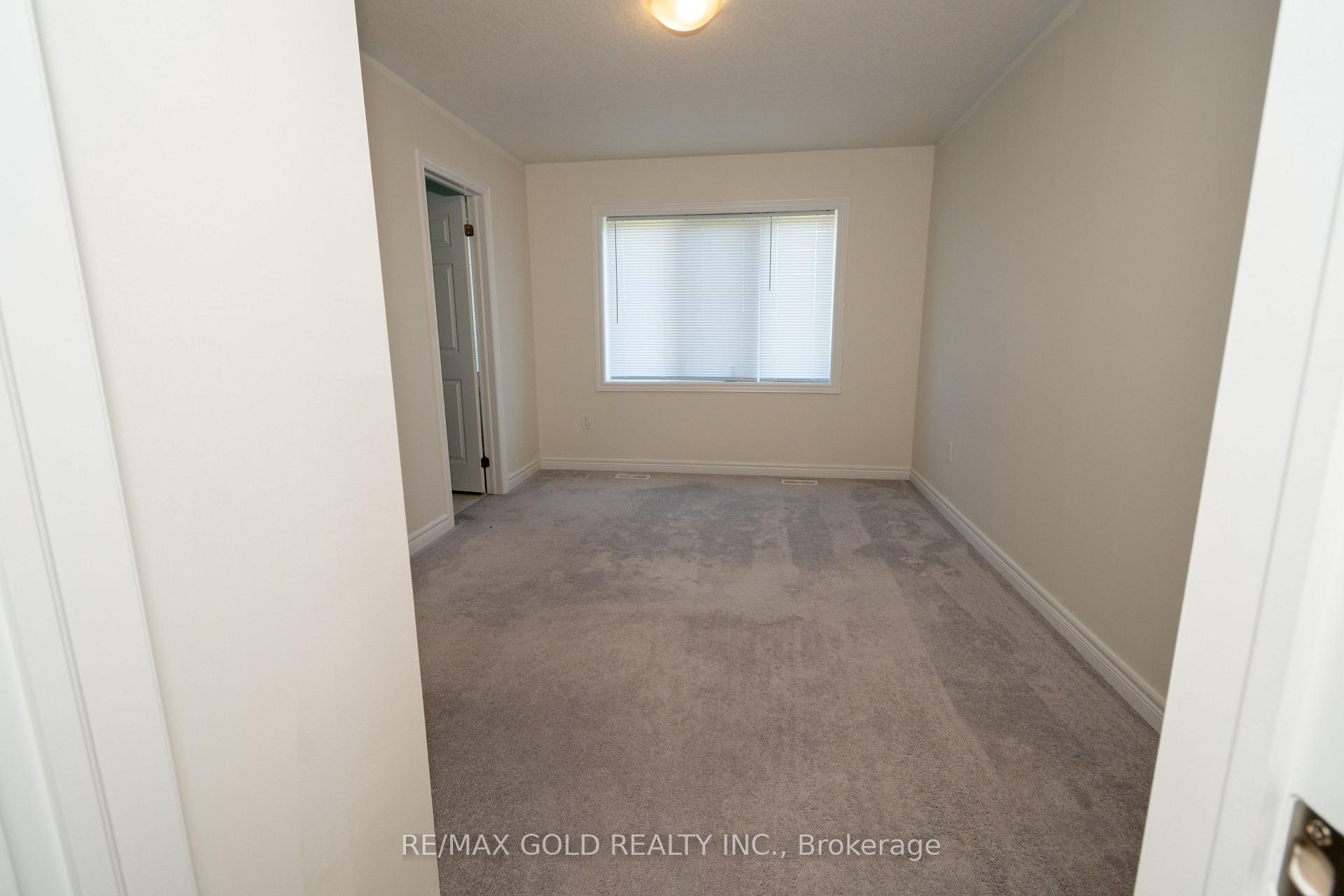 Photo 26 of Unit 1, 166 Deerpath Drive, Guelph, Willow West/Sugarbush/West Acres — HOMEH