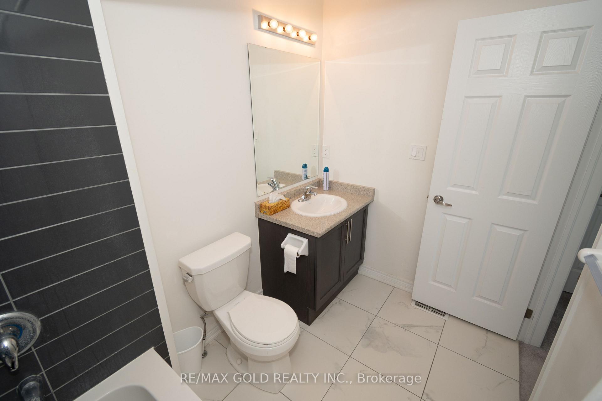 Photo 30 of Unit 1, 166 Deerpath Drive, Guelph, Willow West/Sugarbush/West Acres — HOMEH