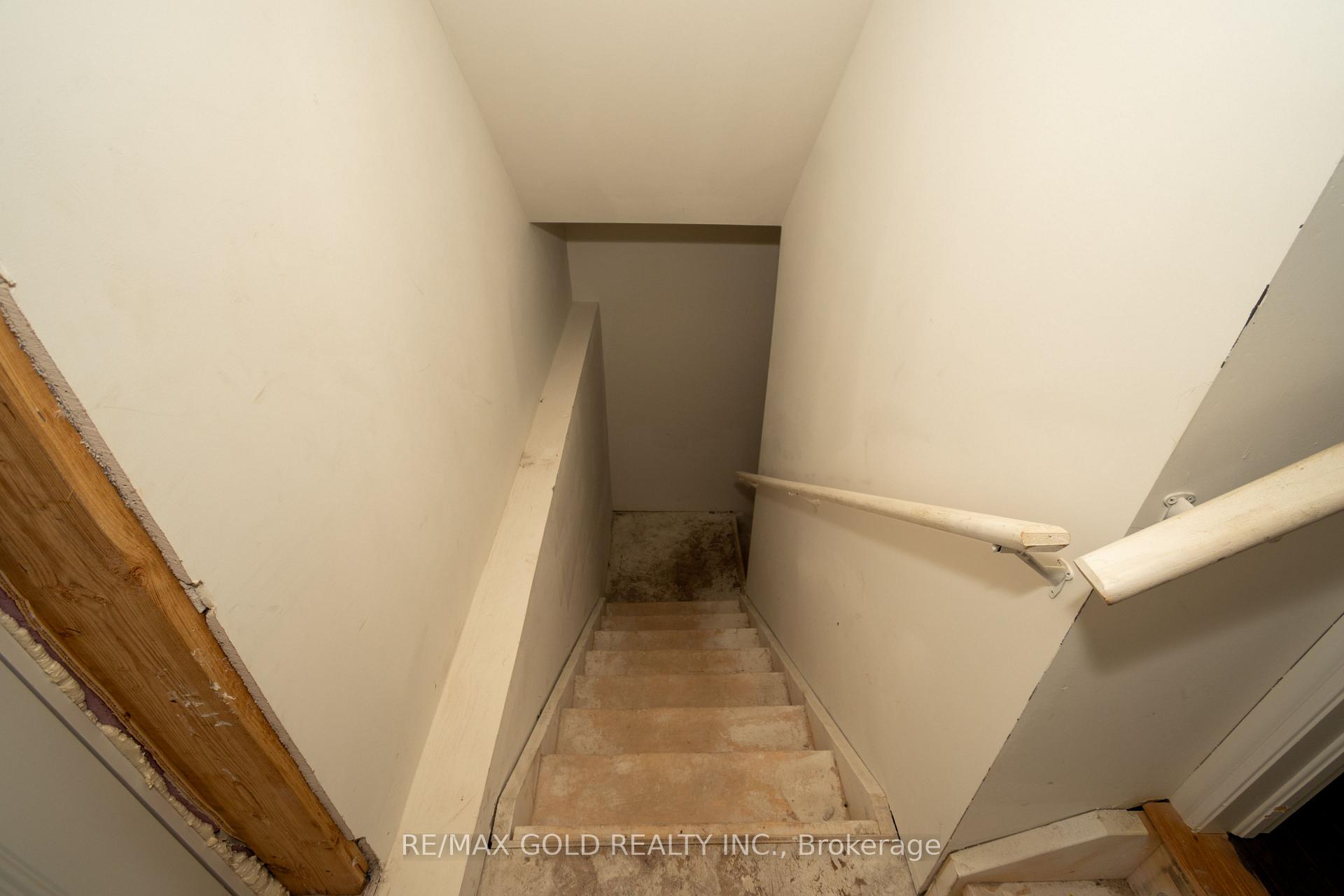 Photo 44 of Unit 1, 166 Deerpath Drive, Guelph, Willow West/Sugarbush/West Acres — HOMEH