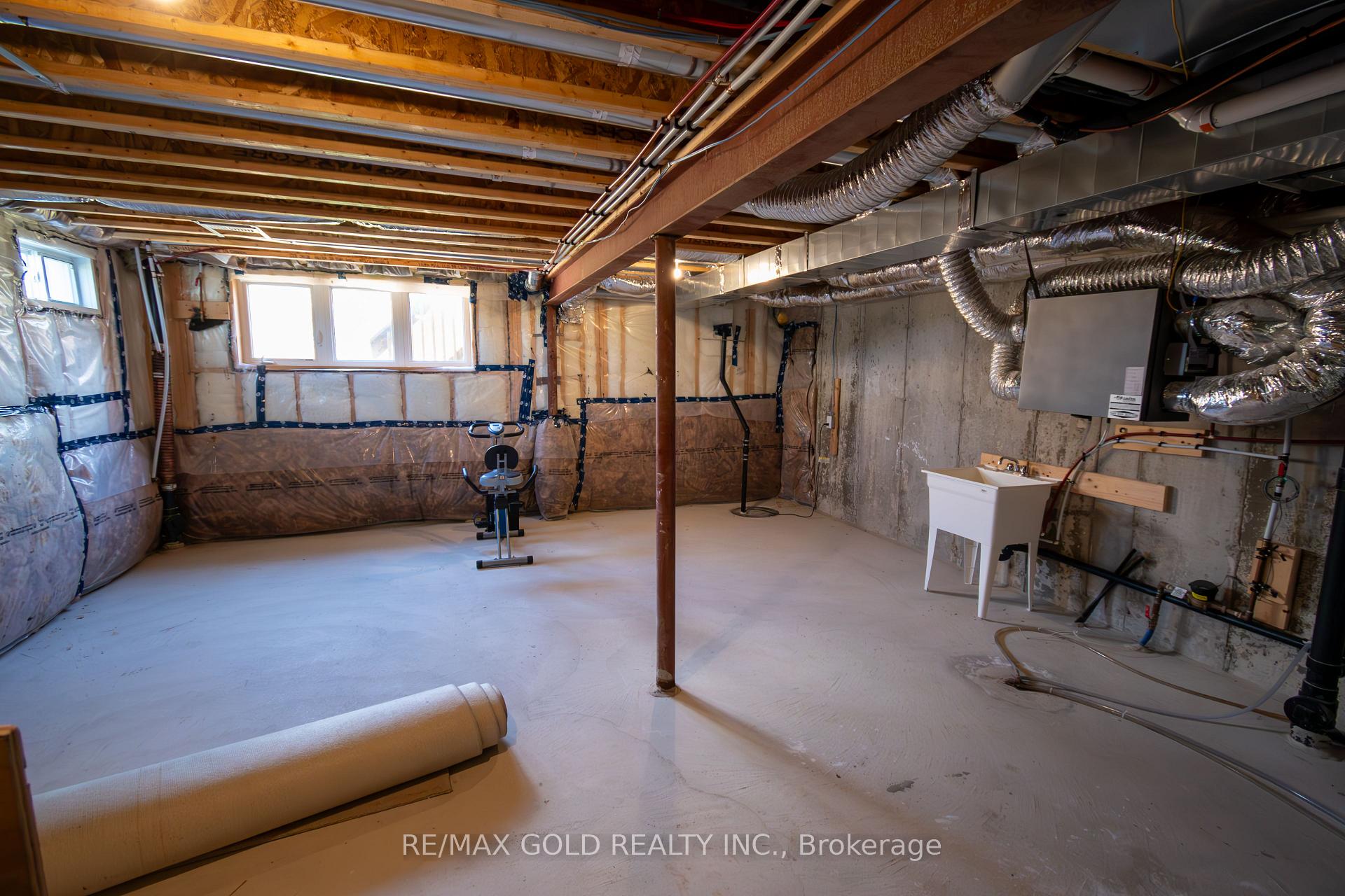 Photo 46 of Unit 1, 166 Deerpath Drive, Guelph, Willow West/Sugarbush/West Acres — HOMEH