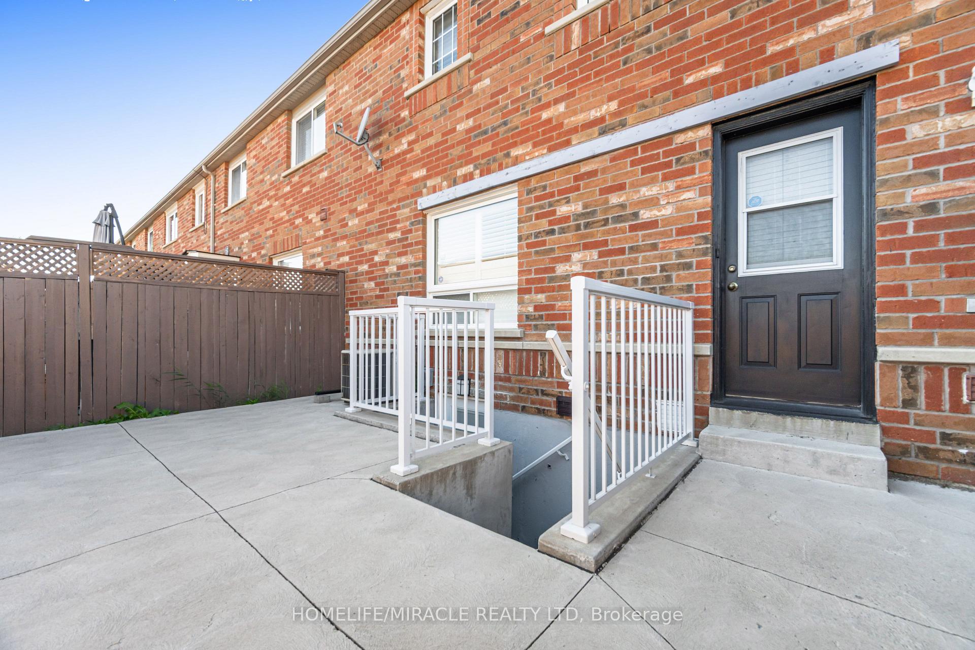Front of 3008 Britannia Road W