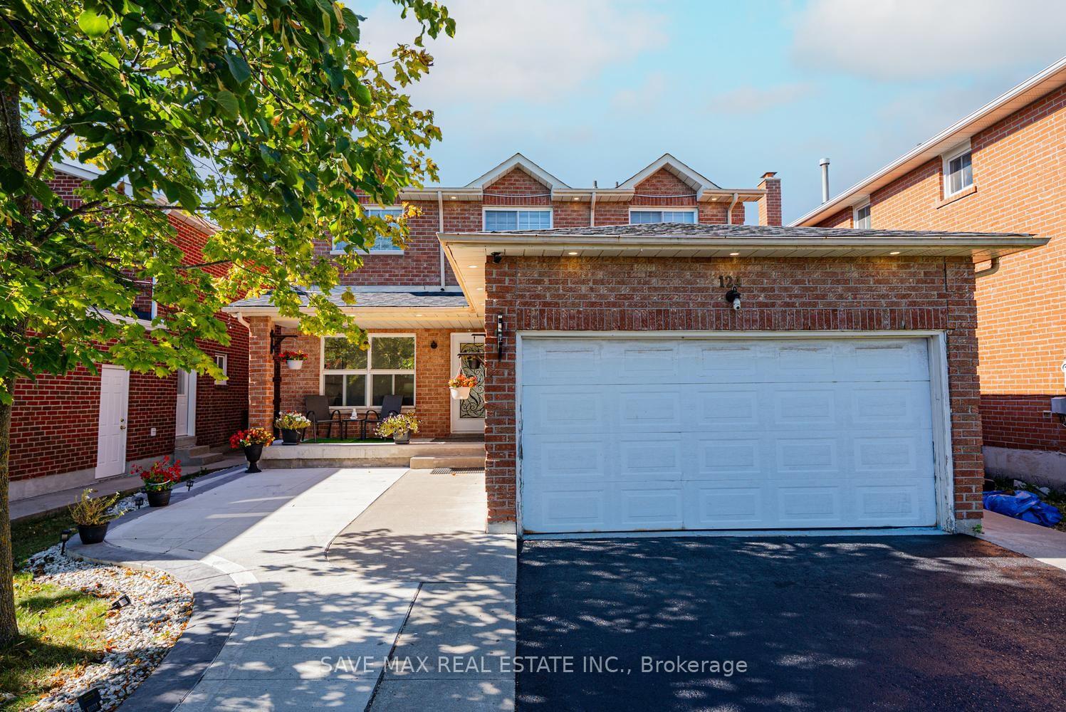 Photo 2 of 124 Wexford Road, Brampton, Heart Lake West — HOMEH