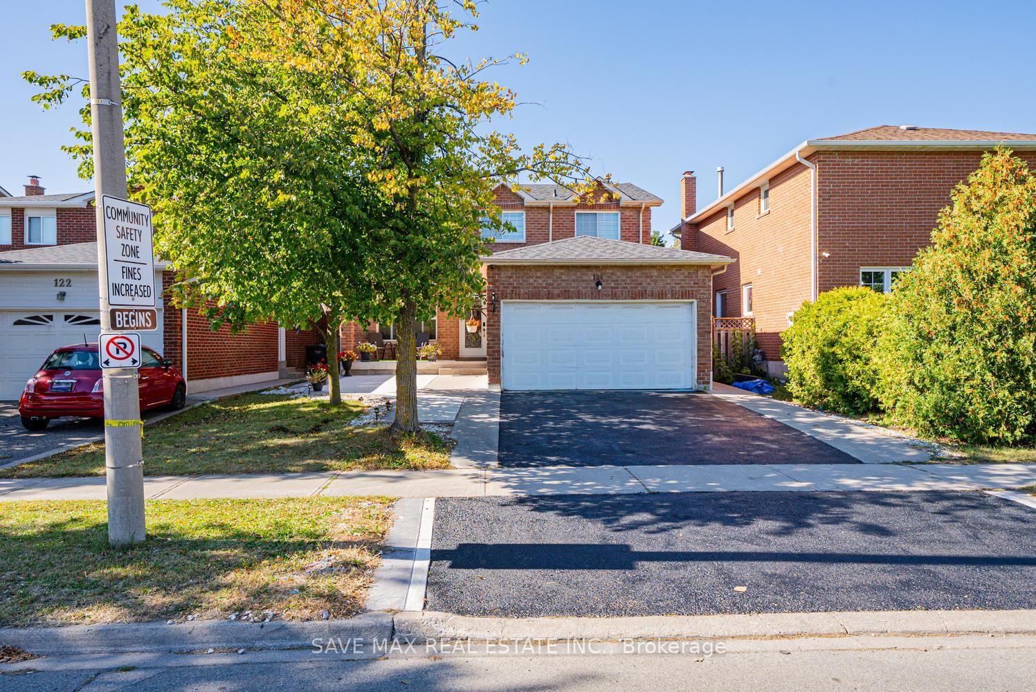 Photo 4 of 124 Wexford Road, Brampton, Heart Lake West — HOMEH
