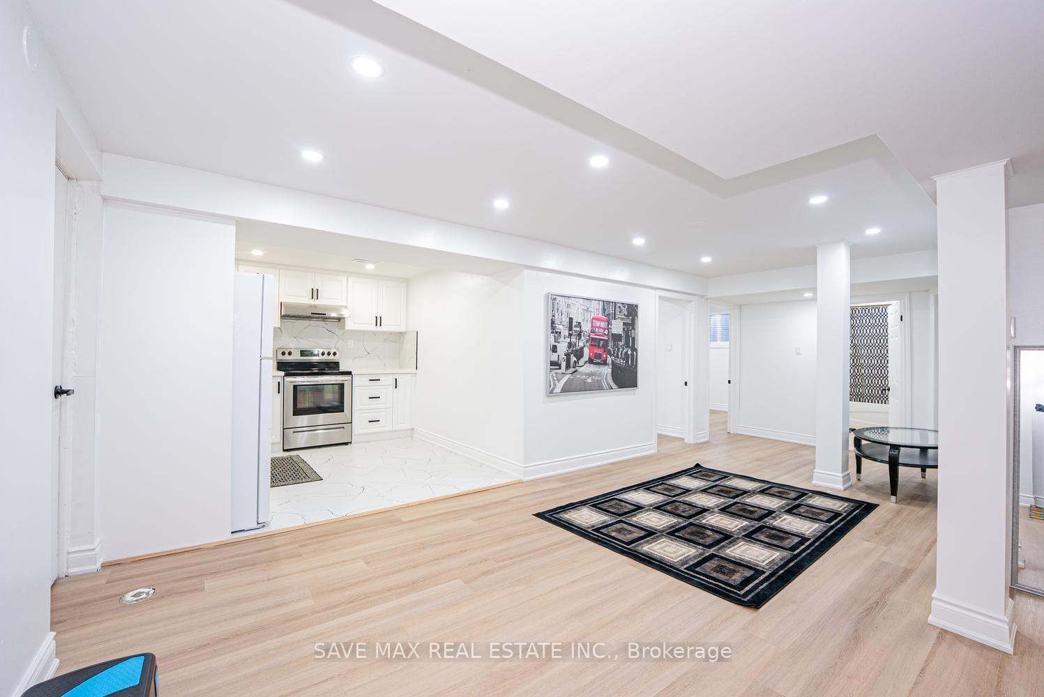 Photo 33 of 124 Wexford Road, Brampton, Heart Lake West — HOMEH