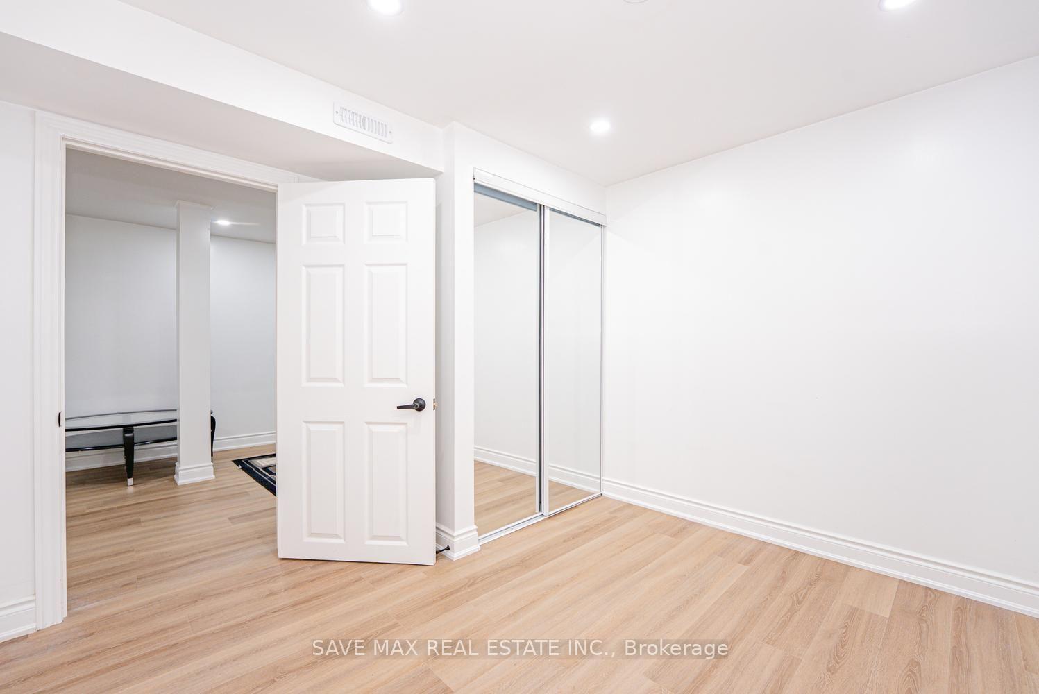 Photo 37 of 124 Wexford Road, Brampton, Heart Lake West — HOMEH