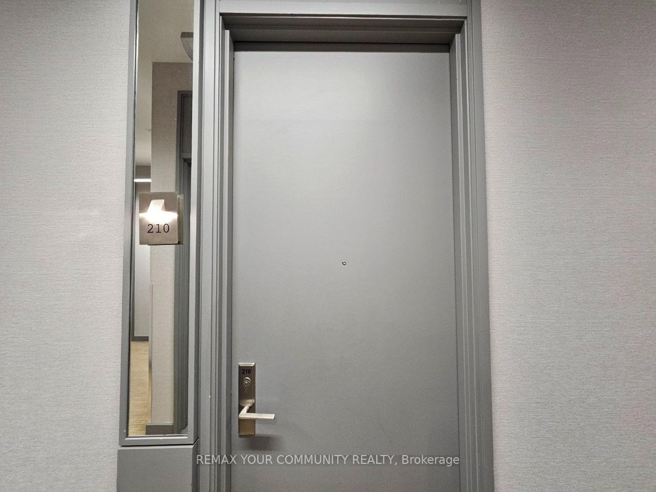 Photo 7 of Unit 210, 380 Macpherson Avenue, Toronto, Casa Loma — HOMEH