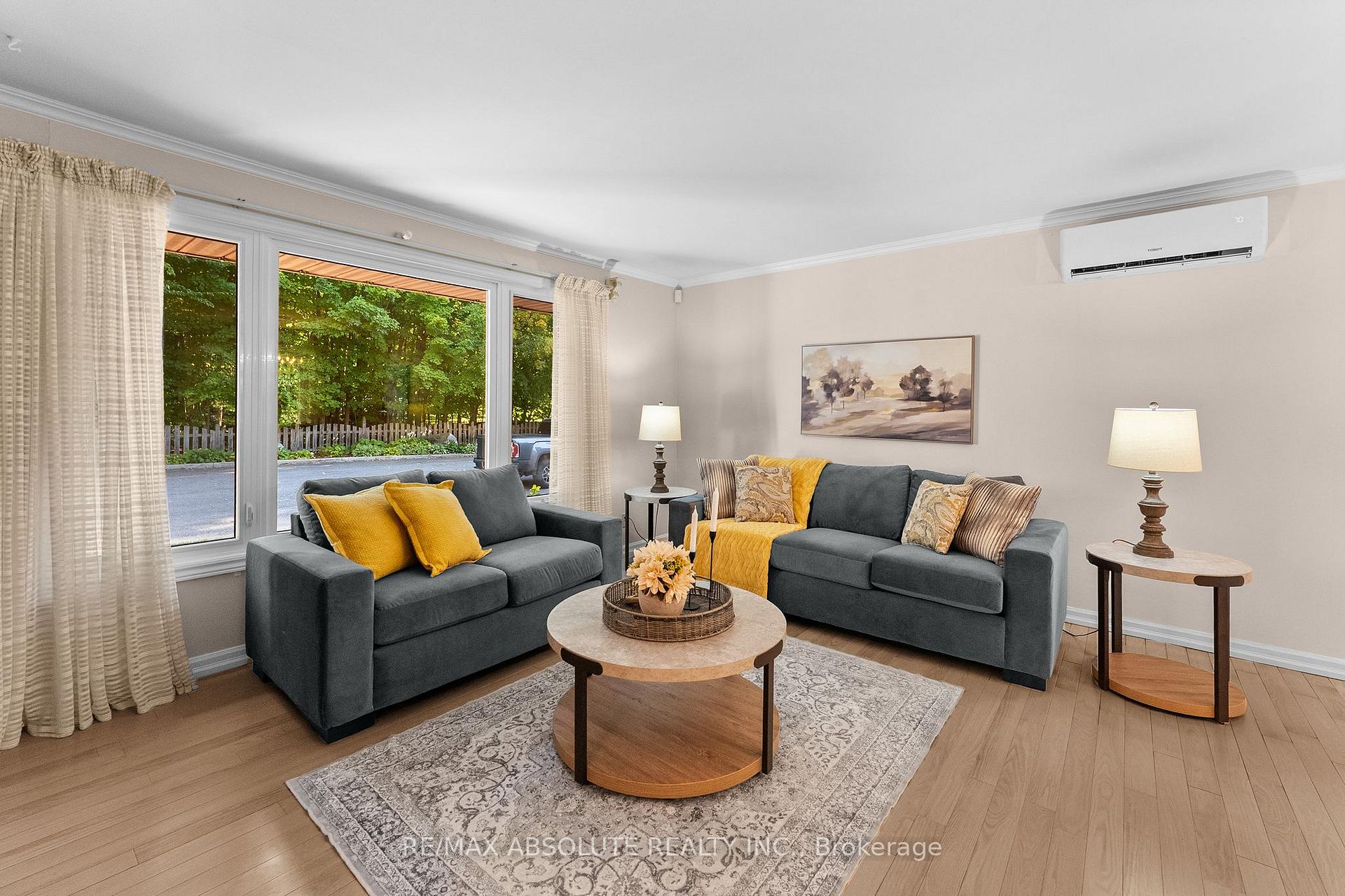 Photo 5 of 154 Ottawa Street, Arnprior, Arnprior — HOMEH