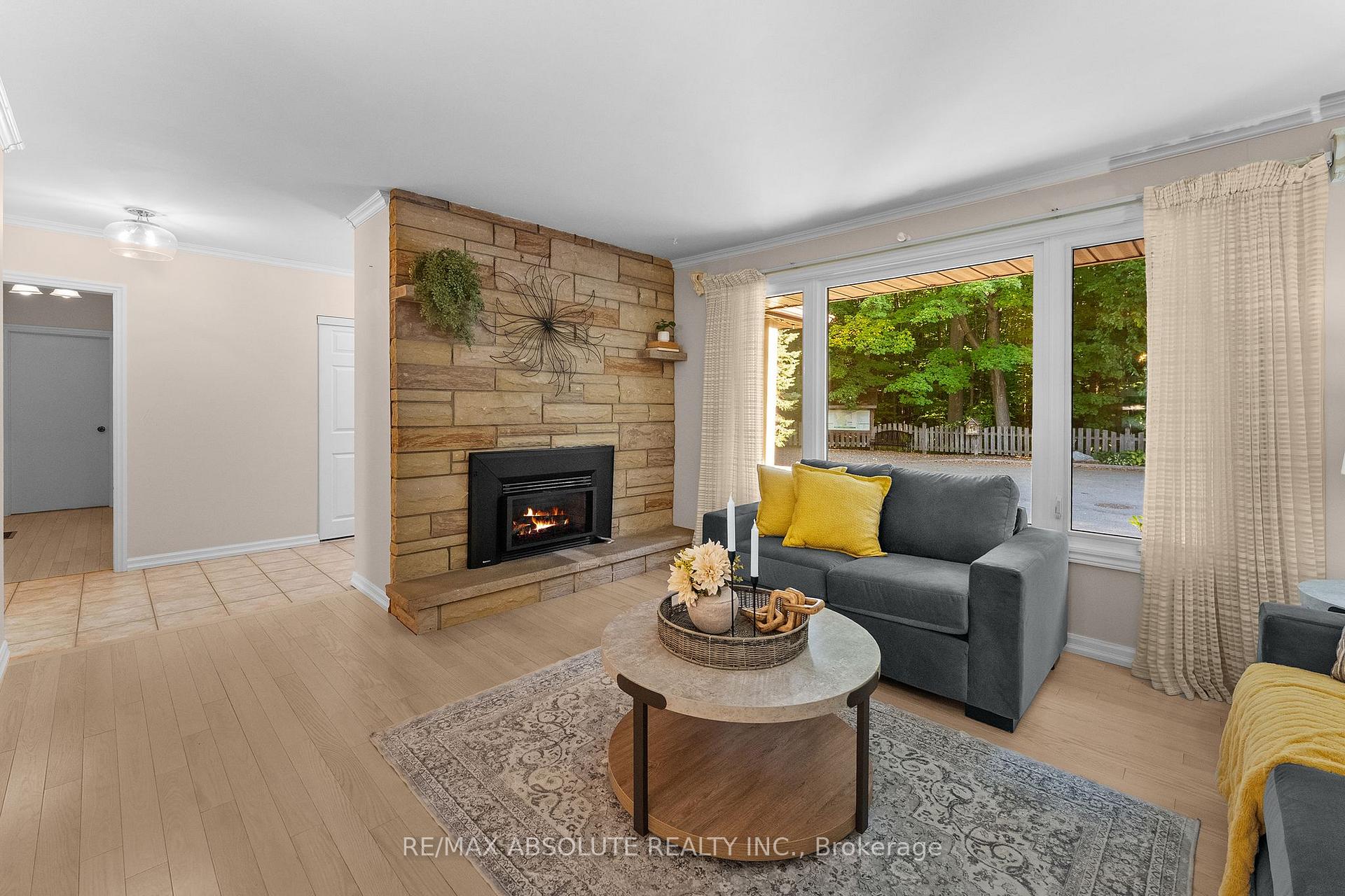 Photo 6 of 154 Ottawa Street, Arnprior, Arnprior — HOMEH