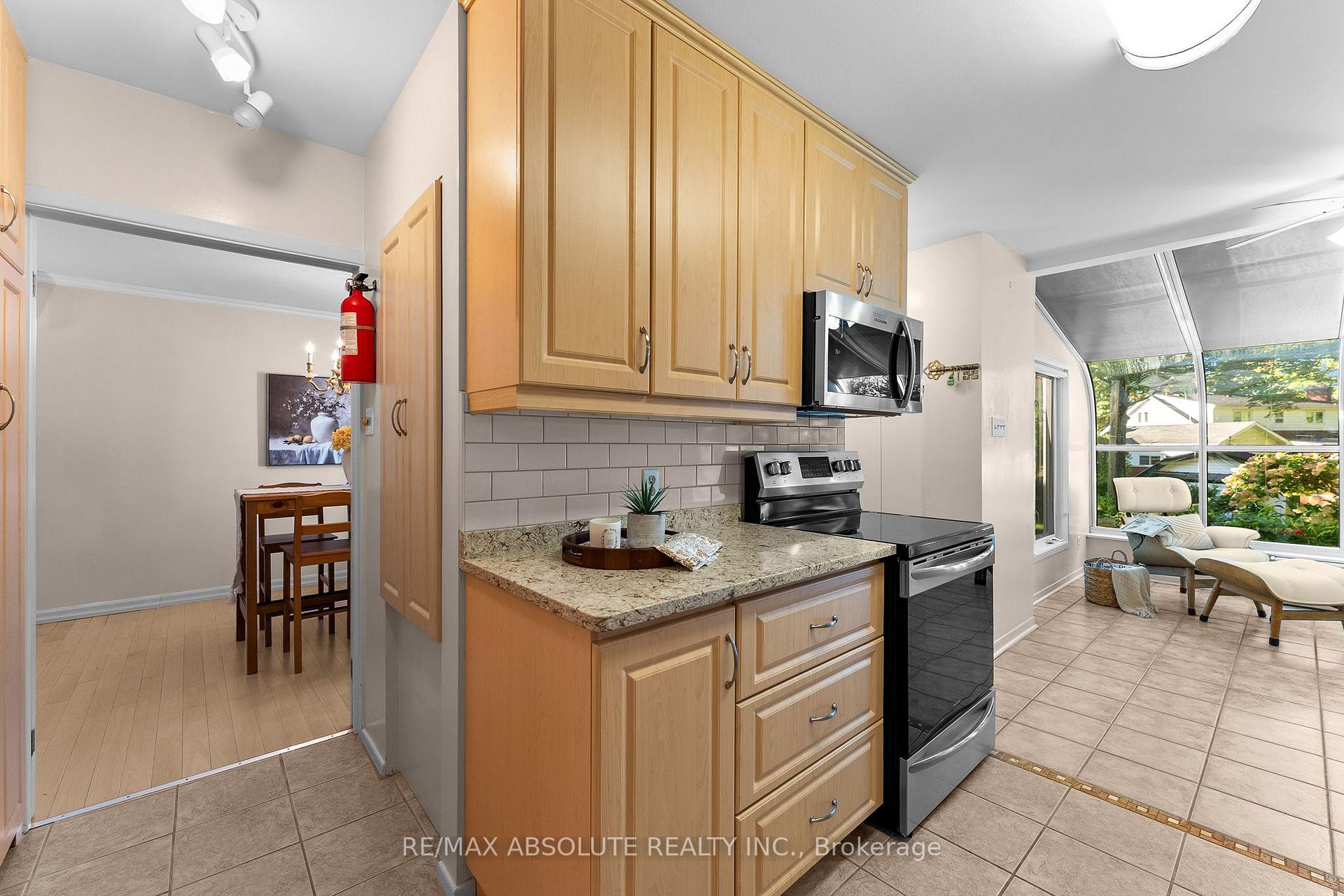 Photo 10 of 154 Ottawa Street, Arnprior, Arnprior — HOMEH
