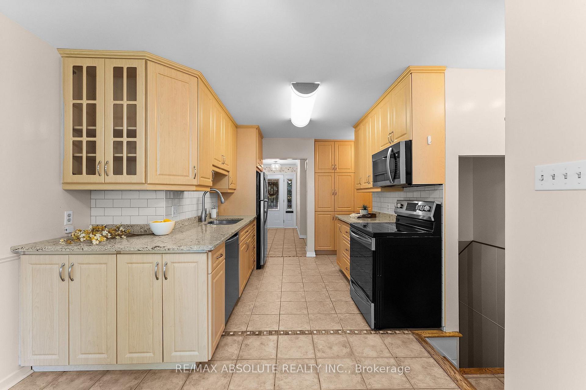 Photo 13 of 154 Ottawa Street, Arnprior, Arnprior — HOMEH
