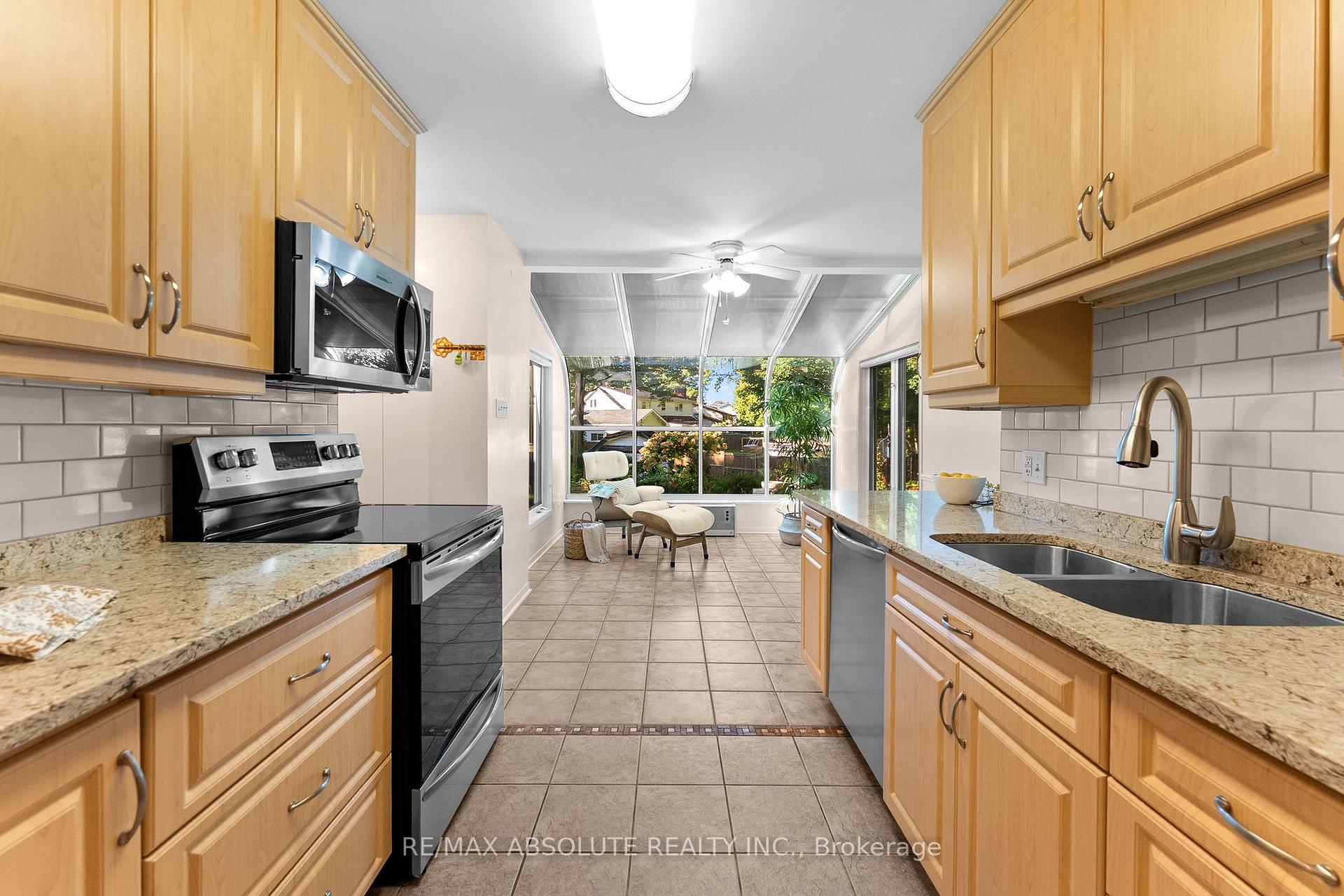 Photo 15 of 154 Ottawa Street, Arnprior, Arnprior — HOMEH