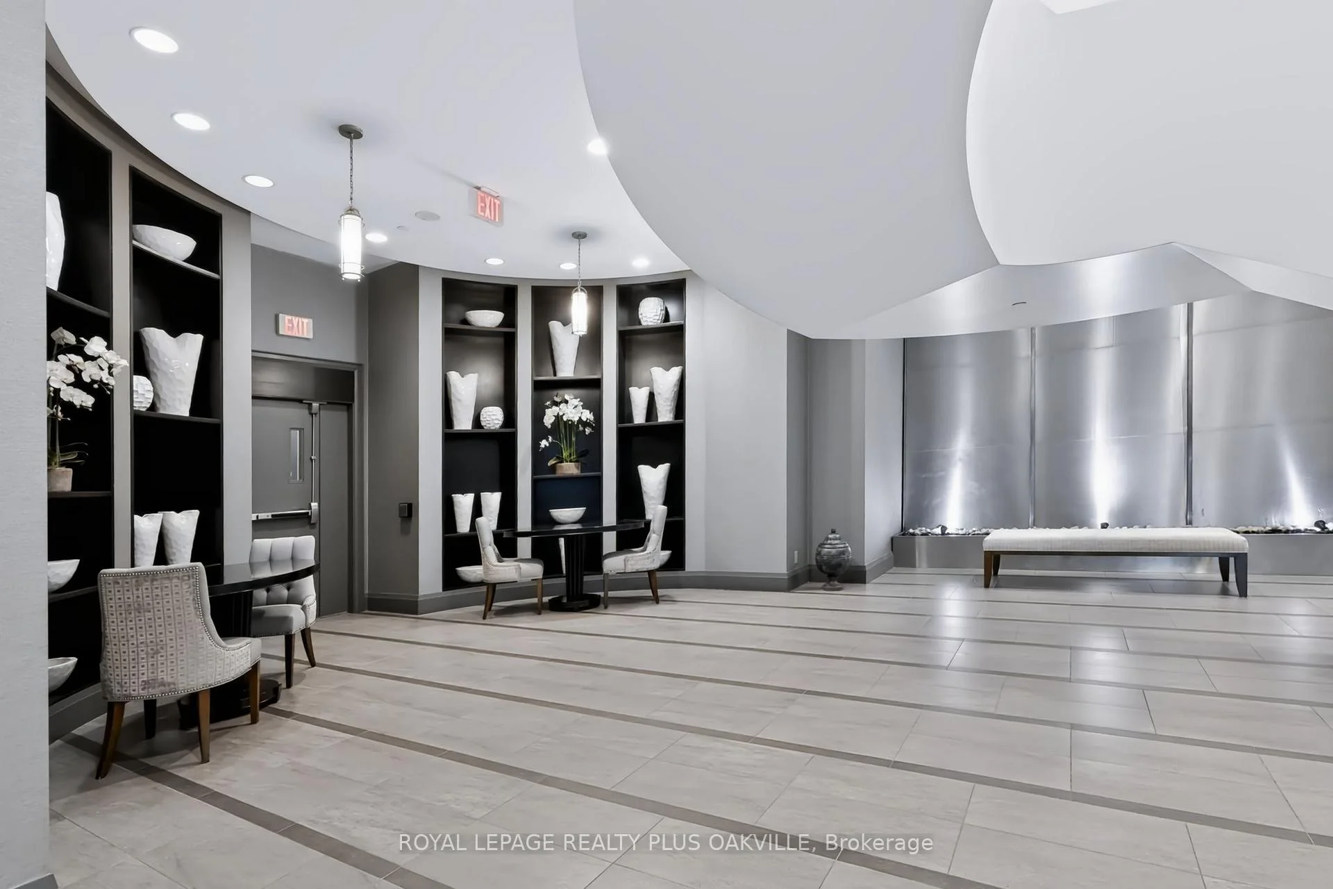 Photo 9 of Unit 508, 11 Bronte Road, Oakville, Bronte — HOMEH