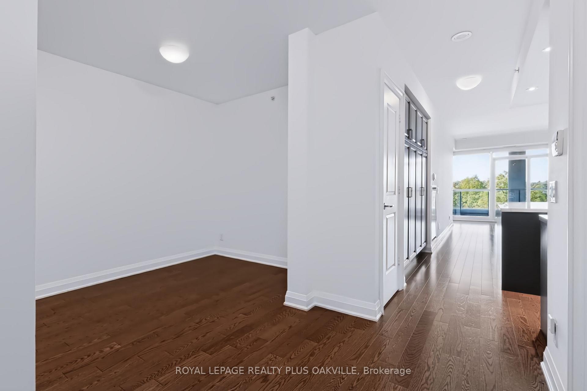 Photo 14 of Unit 508, 11 Bronte Road, Oakville, Bronte — HOMEH