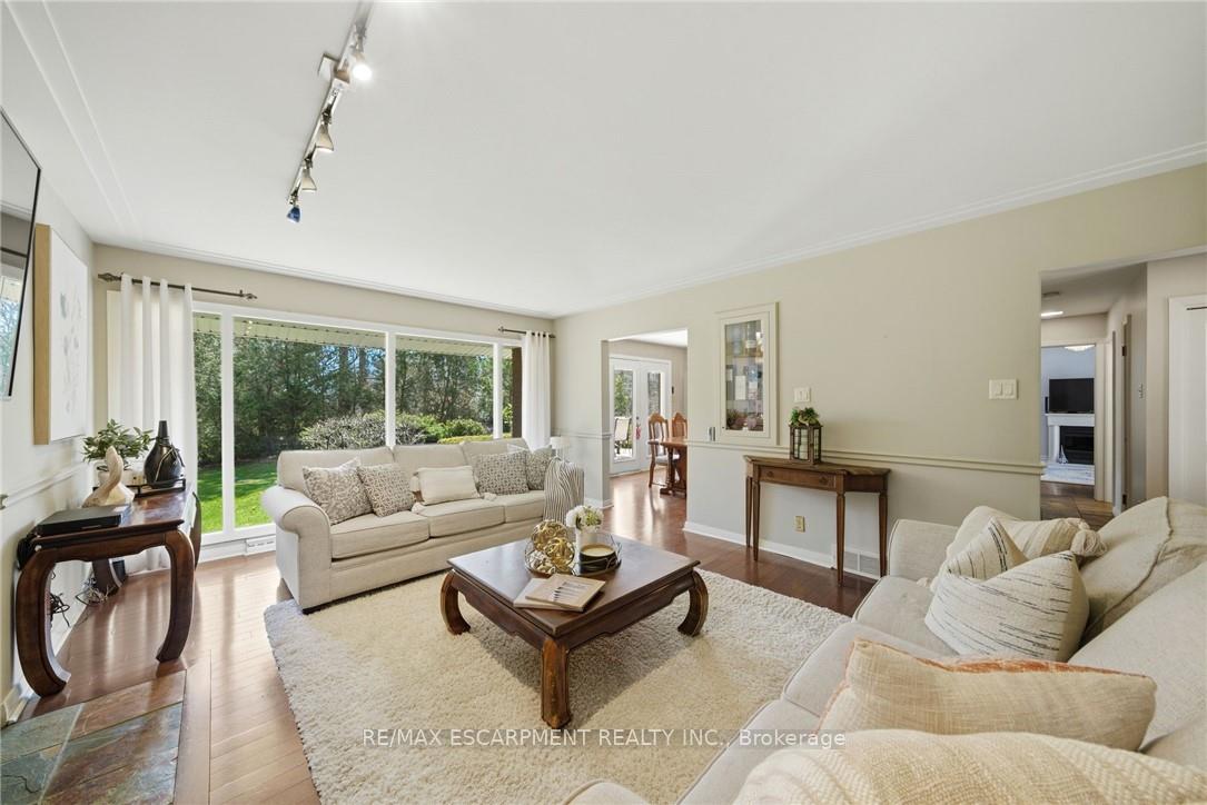Photo 7 of 6 Summit Circle, Norfolk, Simcoe — HOMEH
