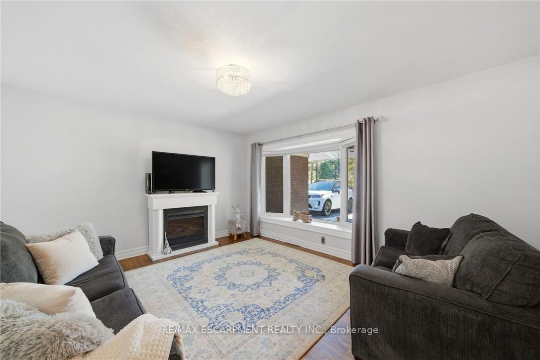 Photo 20 of 6 Summit Circle, Norfolk, Simcoe — HOMEH