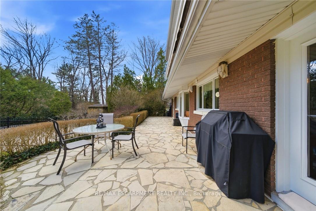 Photo 36 of 6 Summit Circle, Norfolk, Simcoe — HOMEH