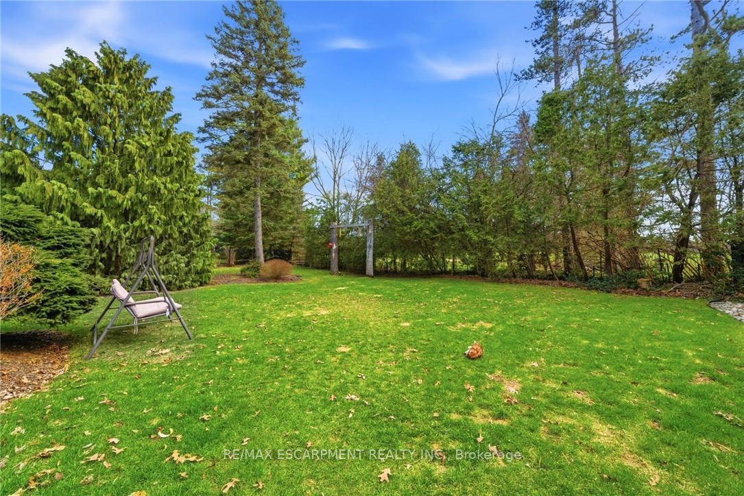 Photo 38 of 6 Summit Circle, Norfolk, Simcoe — HOMEH