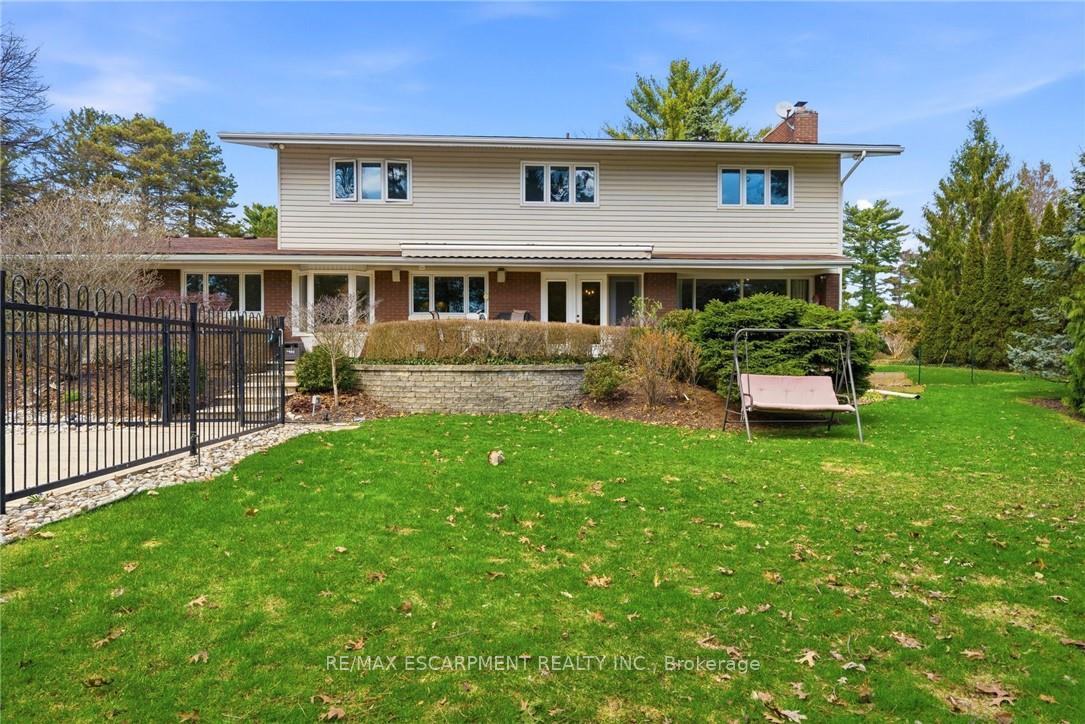 Photo 40 of 6 Summit Circle, Norfolk, Simcoe — HOMEH