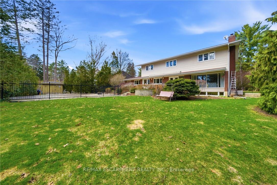 Photo 41 of 6 Summit Circle, Norfolk, Simcoe — HOMEH