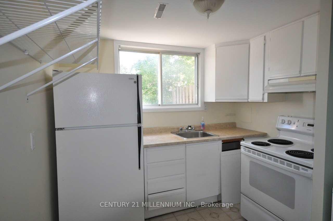 Photo 6 of Unit Main-Fl, 183 Harold Street, Brampton, Brampton South — HOMEH
