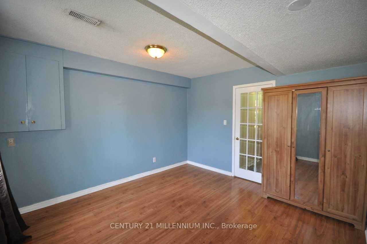 Photo 10 of Unit Main-Fl, 183 Harold Street, Brampton, Brampton South — HOMEH