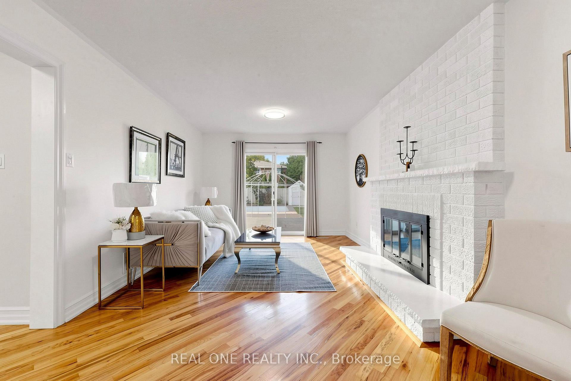 Photo 8 of 1213 Rosethorne Road, Oakville, Glen Abbey — HOMEH