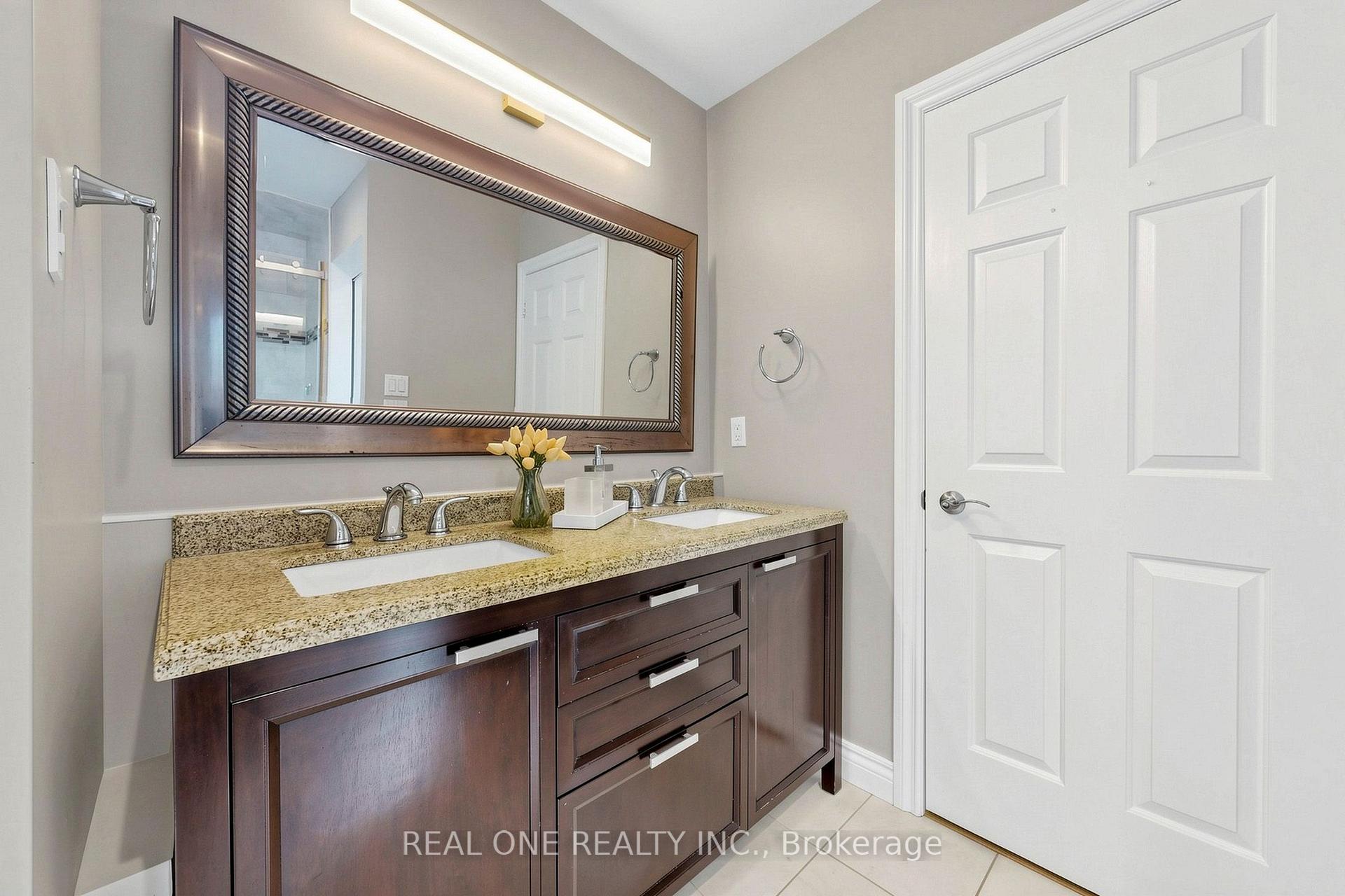 Photo 24 of 1213 Rosethorne Road, Oakville, Glen Abbey — HOMEH