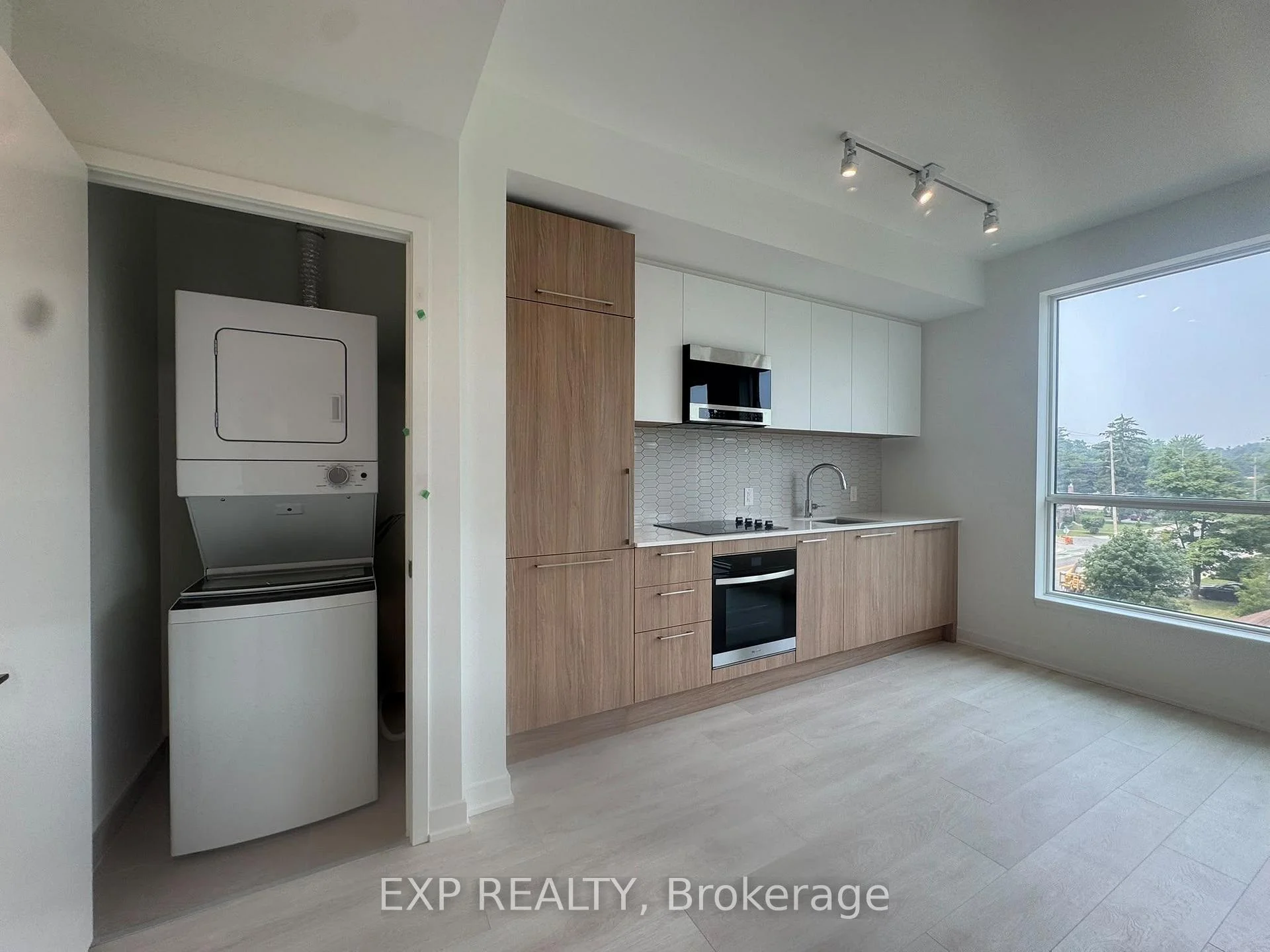Photo 11 of Unit 431, 1381 Lakeshore Road E, Mississauga, Lakeview — HOMEH
