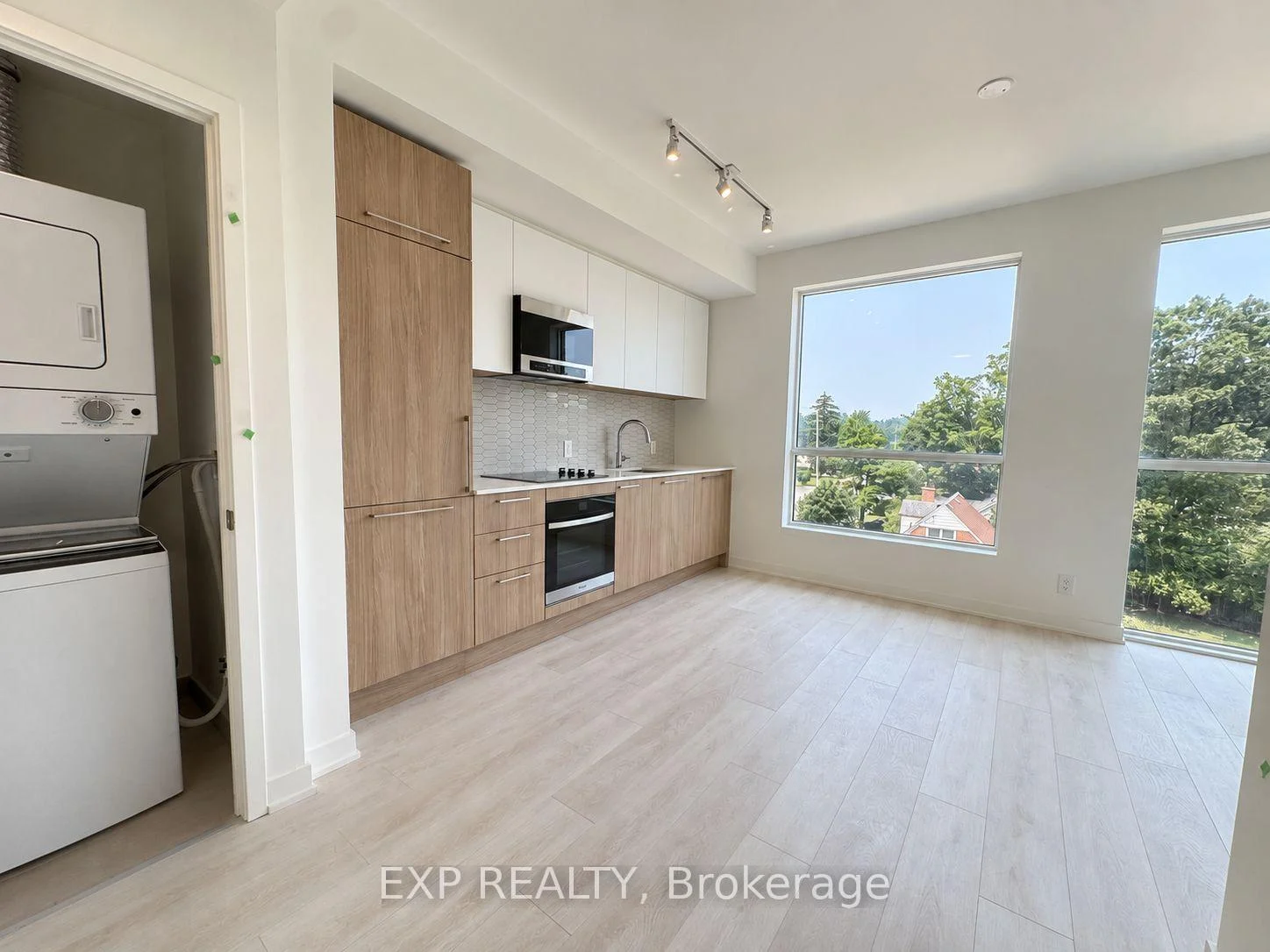 Photo 13 of Unit 431, 1381 Lakeshore Road E, Mississauga, Lakeview — HOMEH