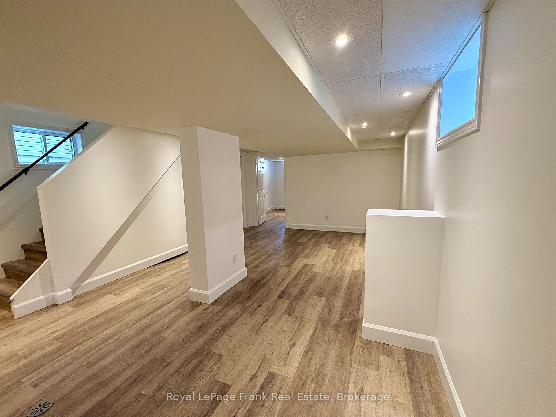 Photo 26 of 672 Romaine Street, Peterborough, Otonabee Ward 1 — HOMEH
