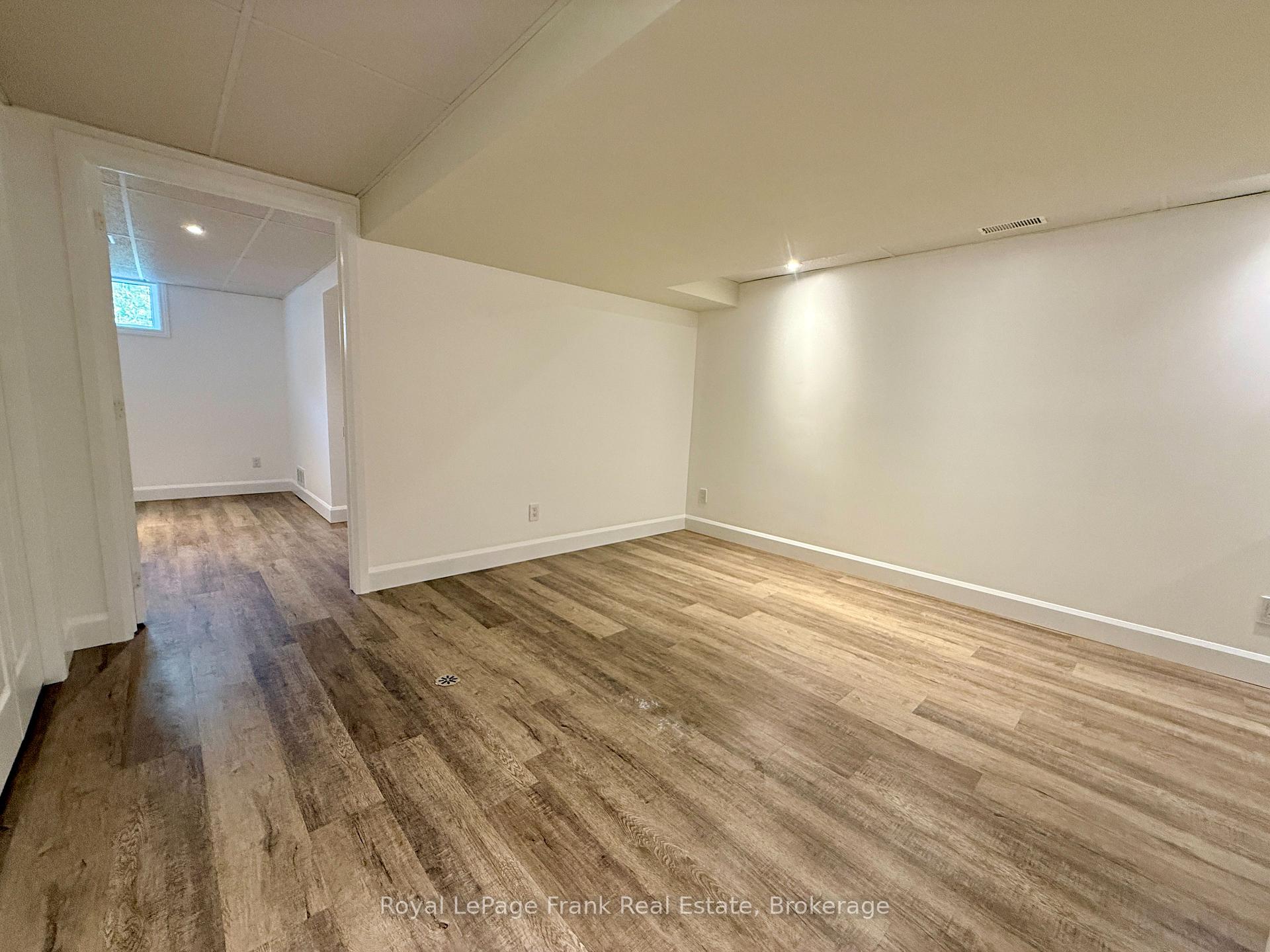 Photo 27 of 672 Romaine Street, Peterborough, Otonabee Ward 1 — HOMEH