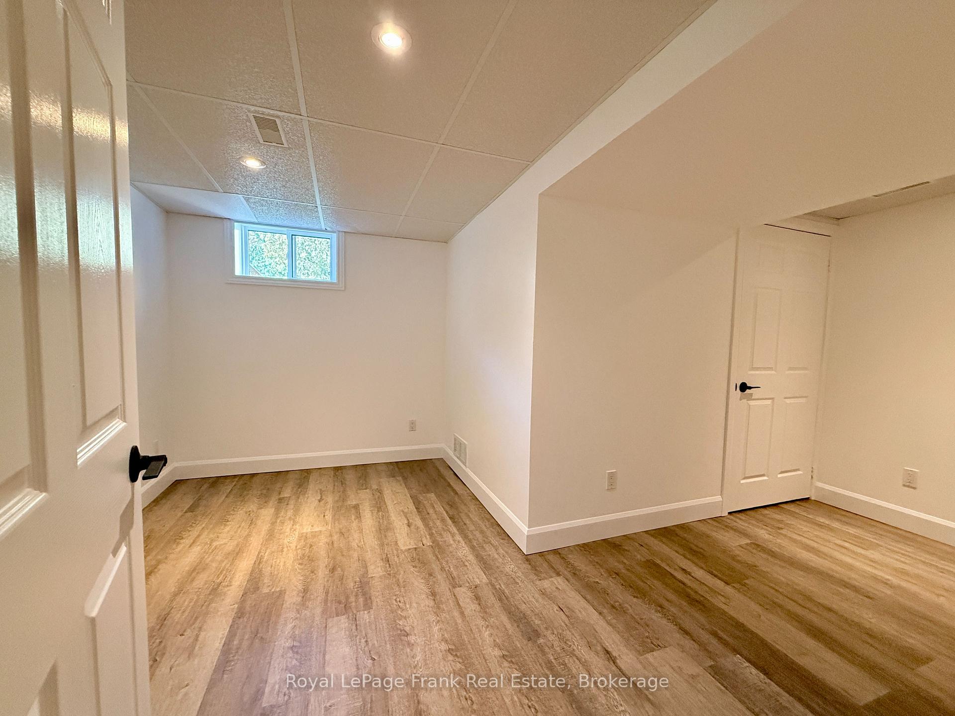 Photo 30 of 672 Romaine Street, Peterborough, Otonabee Ward 1 — HOMEH