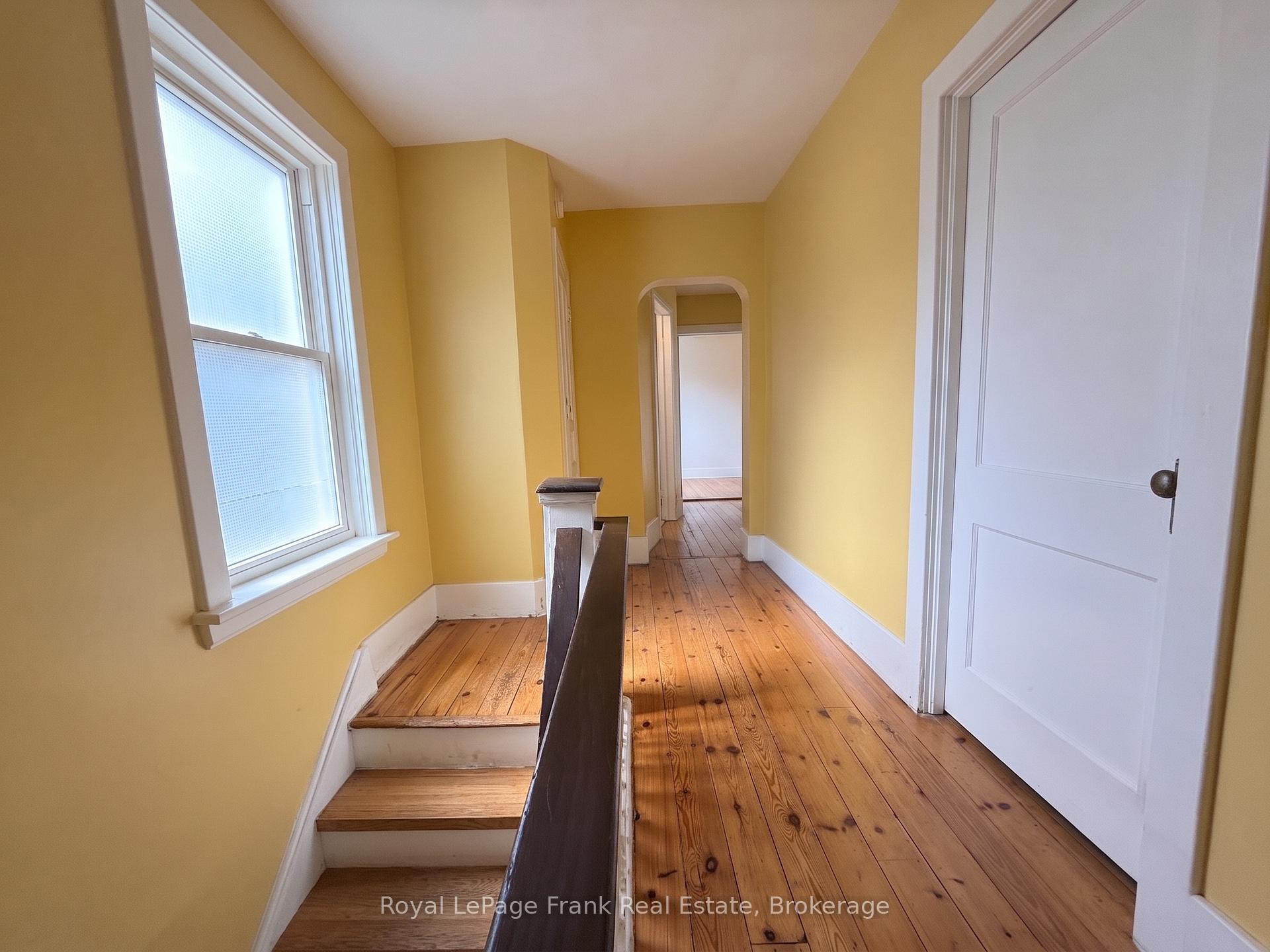 Photo 13 of 672 Romaine Street, Peterborough, Otonabee Ward 1 — HOMEH