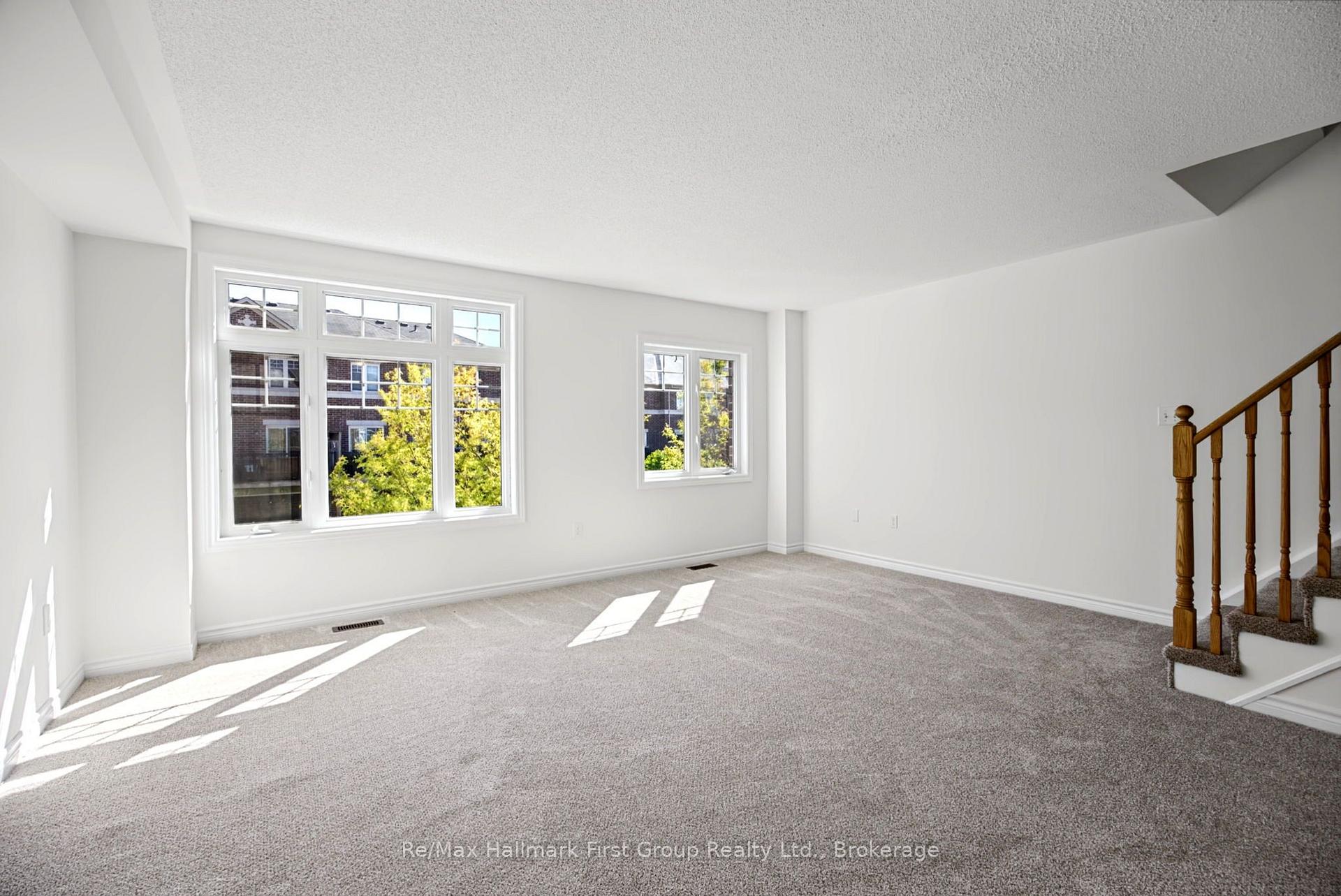 Photo 15 of 36 Katerson Lane, Clarington, Courtice — HOMEH