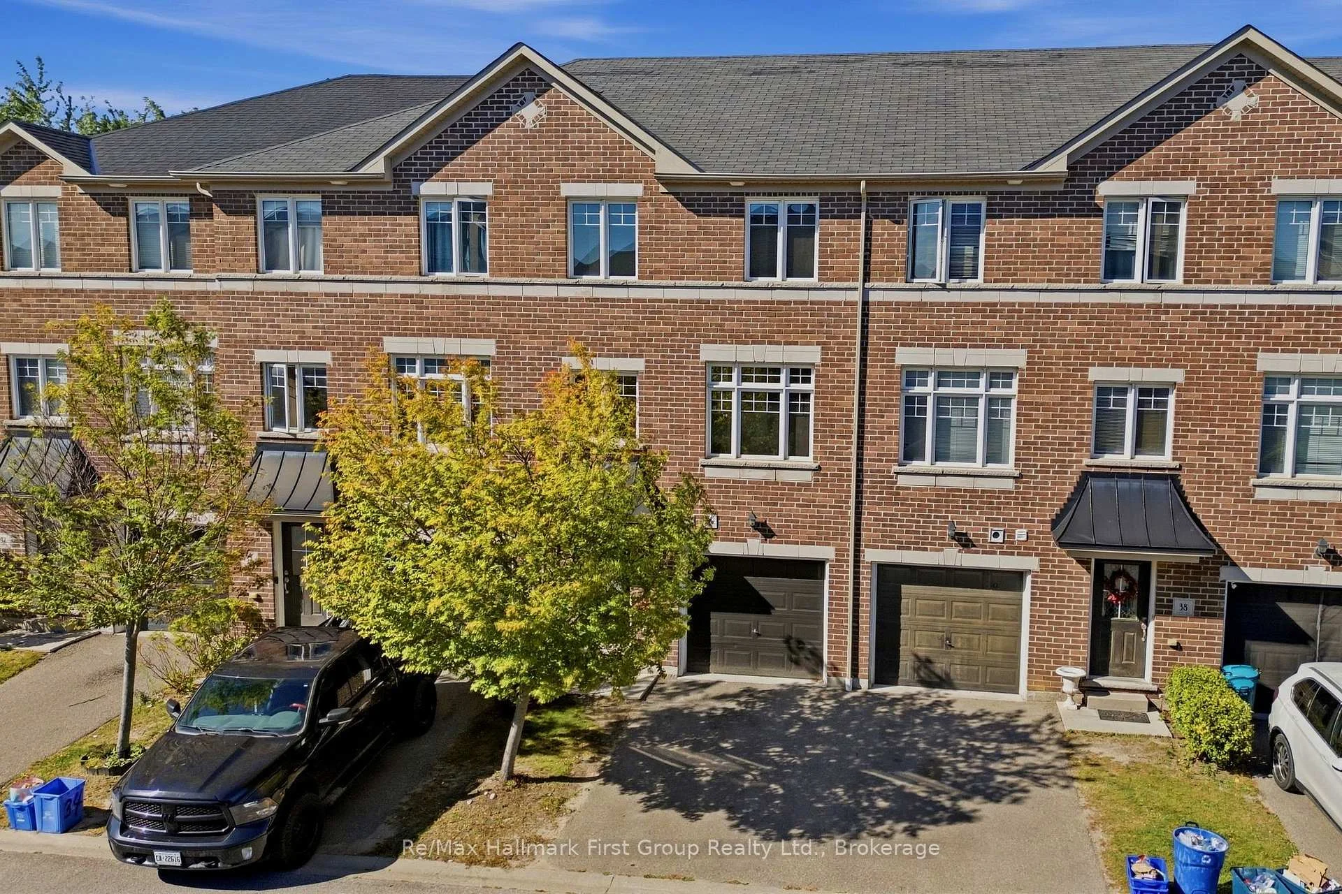Photo 3 of 36 Katerson Lane, Clarington, Courtice — HOMEH