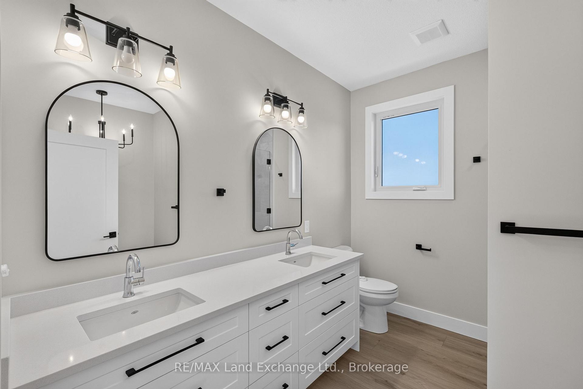 Photo 14 of 48 Mctavish Crescent, Huron-Kinloss — HOMEH