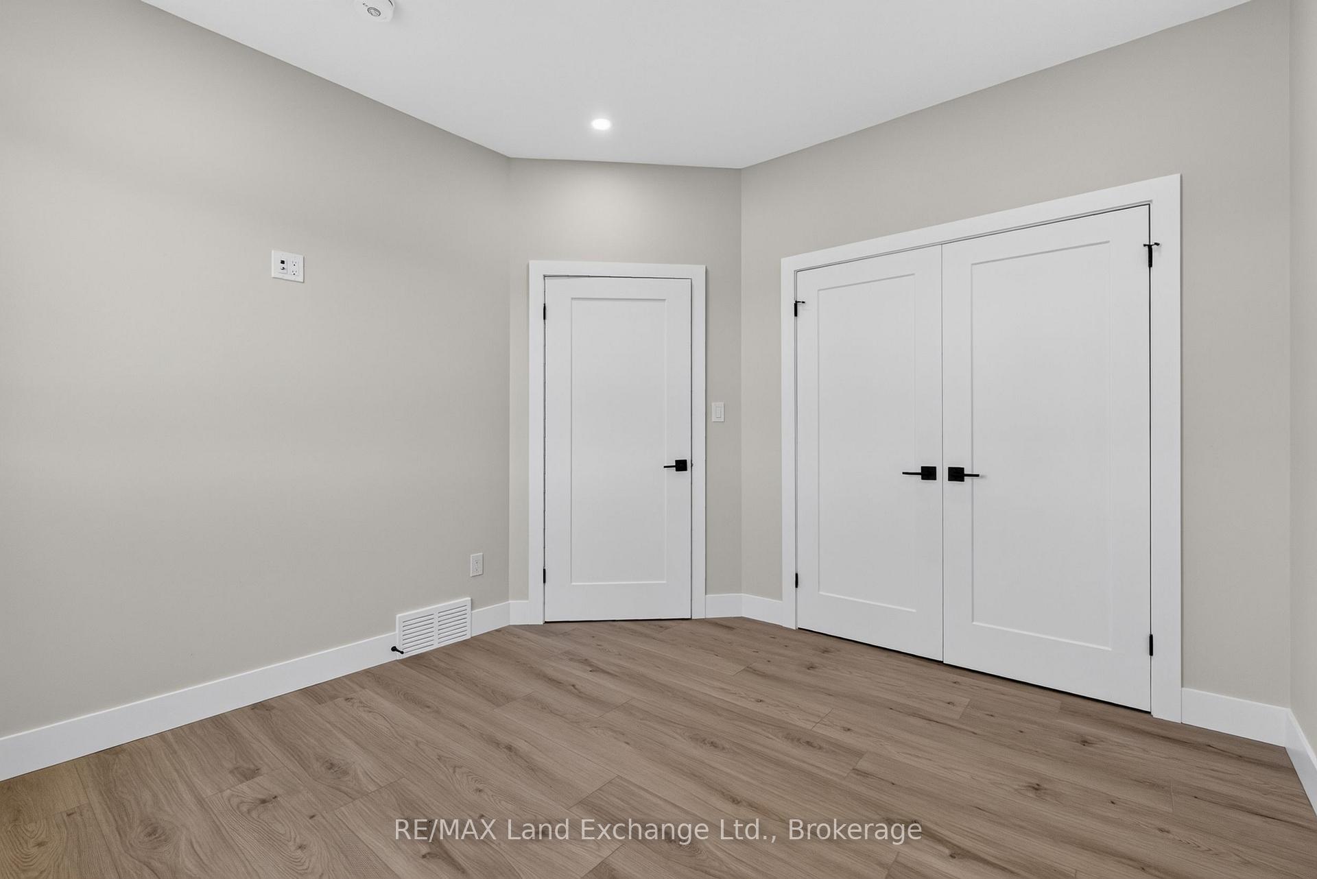 Photo 18 of 48 Mctavish Crescent, Huron-Kinloss — HOMEH