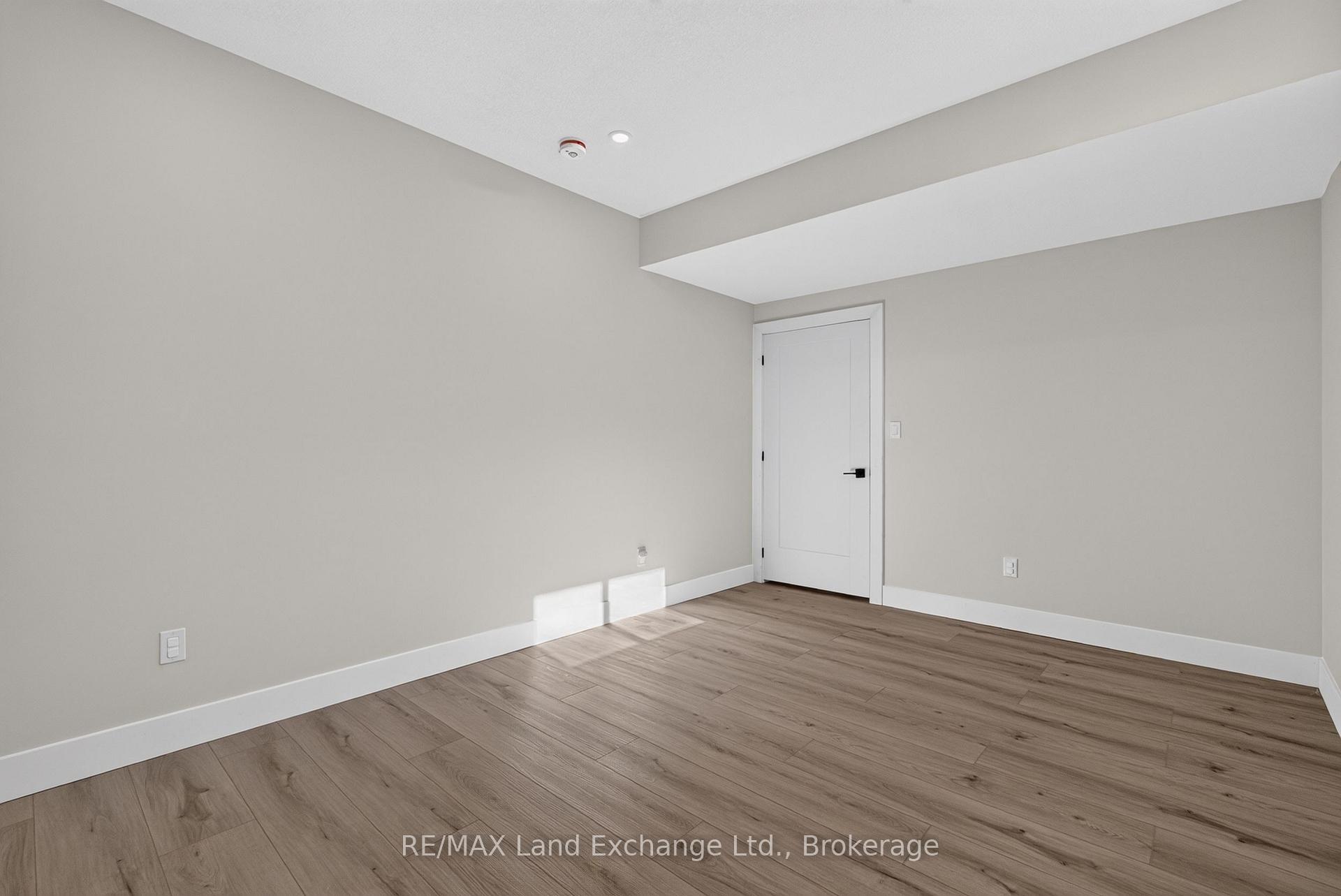 Photo 35 of 48 Mctavish Crescent, Huron-Kinloss — HOMEH