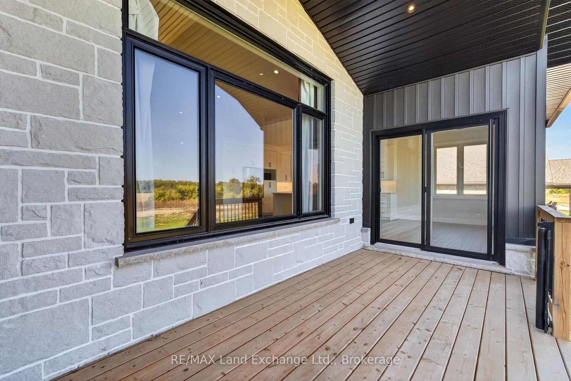 Photo 39 of 48 Mctavish Crescent, Huron-Kinloss — HOMEH