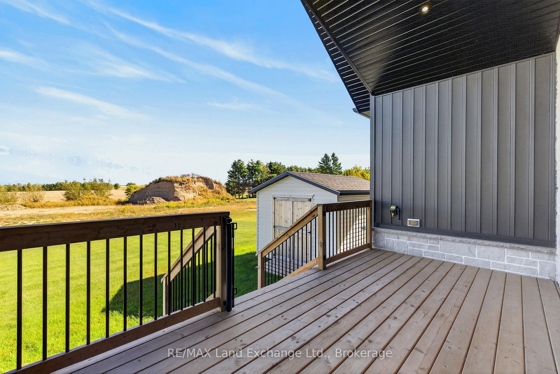 Photo 40 of 48 Mctavish Crescent, Huron-Kinloss — HOMEH