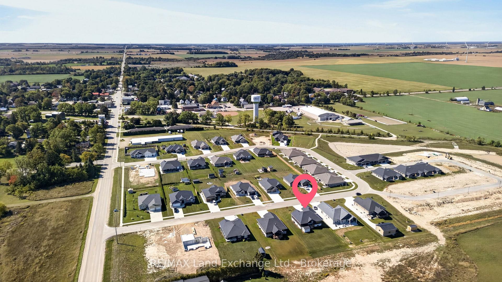 Photo 47 of 48 Mctavish Crescent, Huron-Kinloss — HOMEH