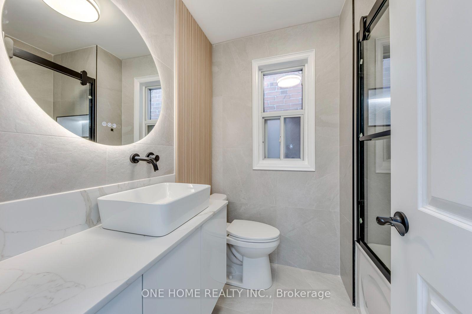 Photo 10 of 7 Methuen Avenue, Toronto, Lambton Baby Point — HOMEH