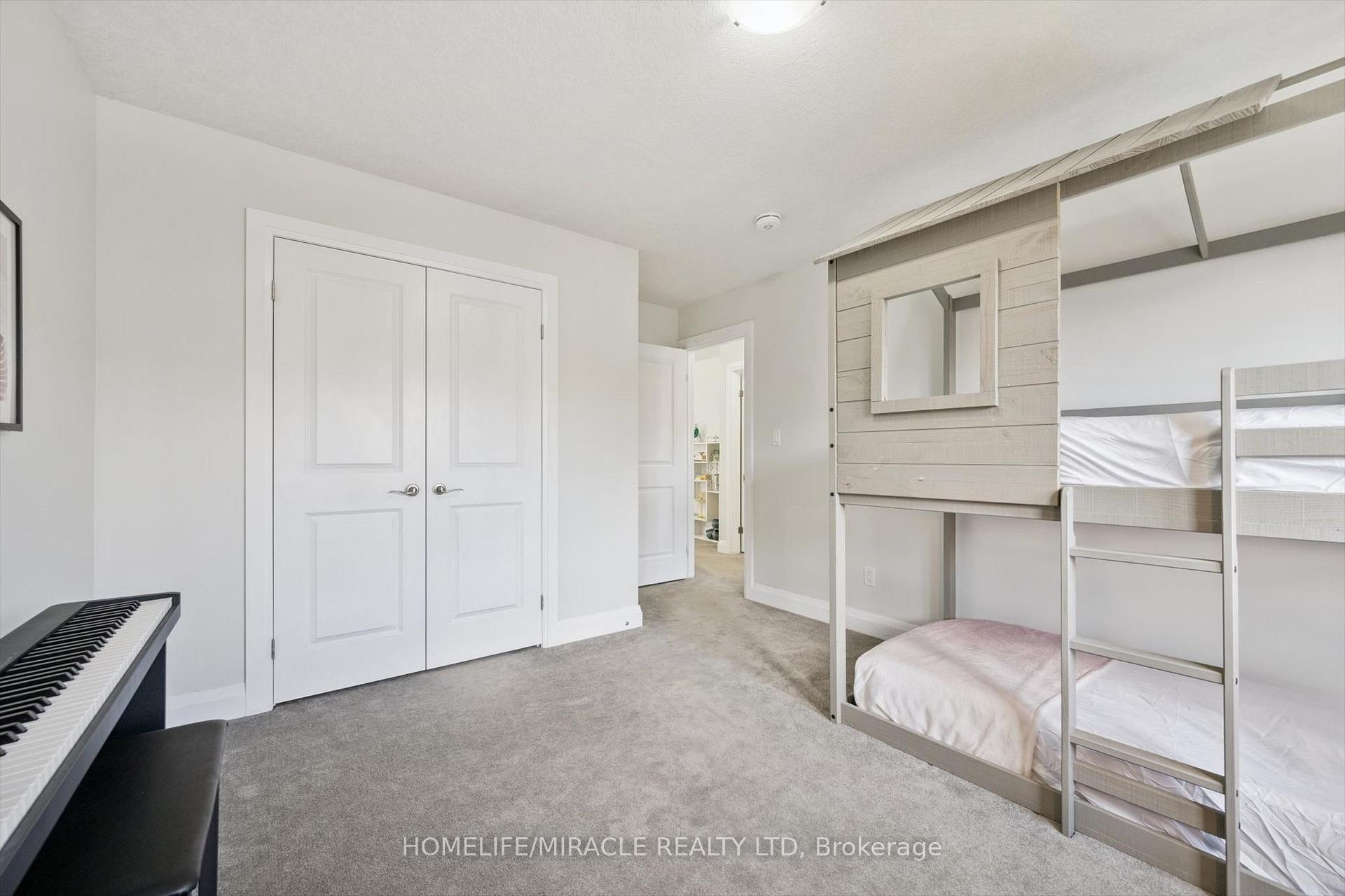 Photo 28 of 736 Wood Lily Street, Waterloo, Columbia Forest/Clair Hills — HOMEH