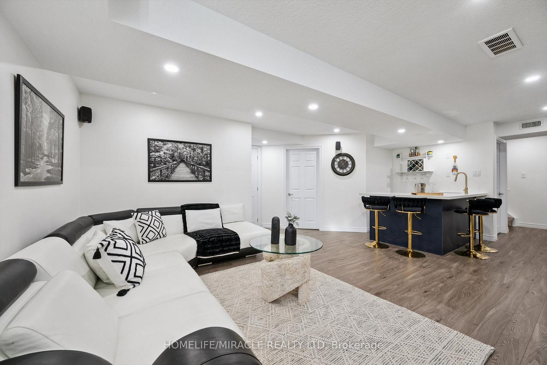 Photo 38 of 736 Wood Lily Street, Waterloo, Columbia Forest/Clair Hills — HOMEH