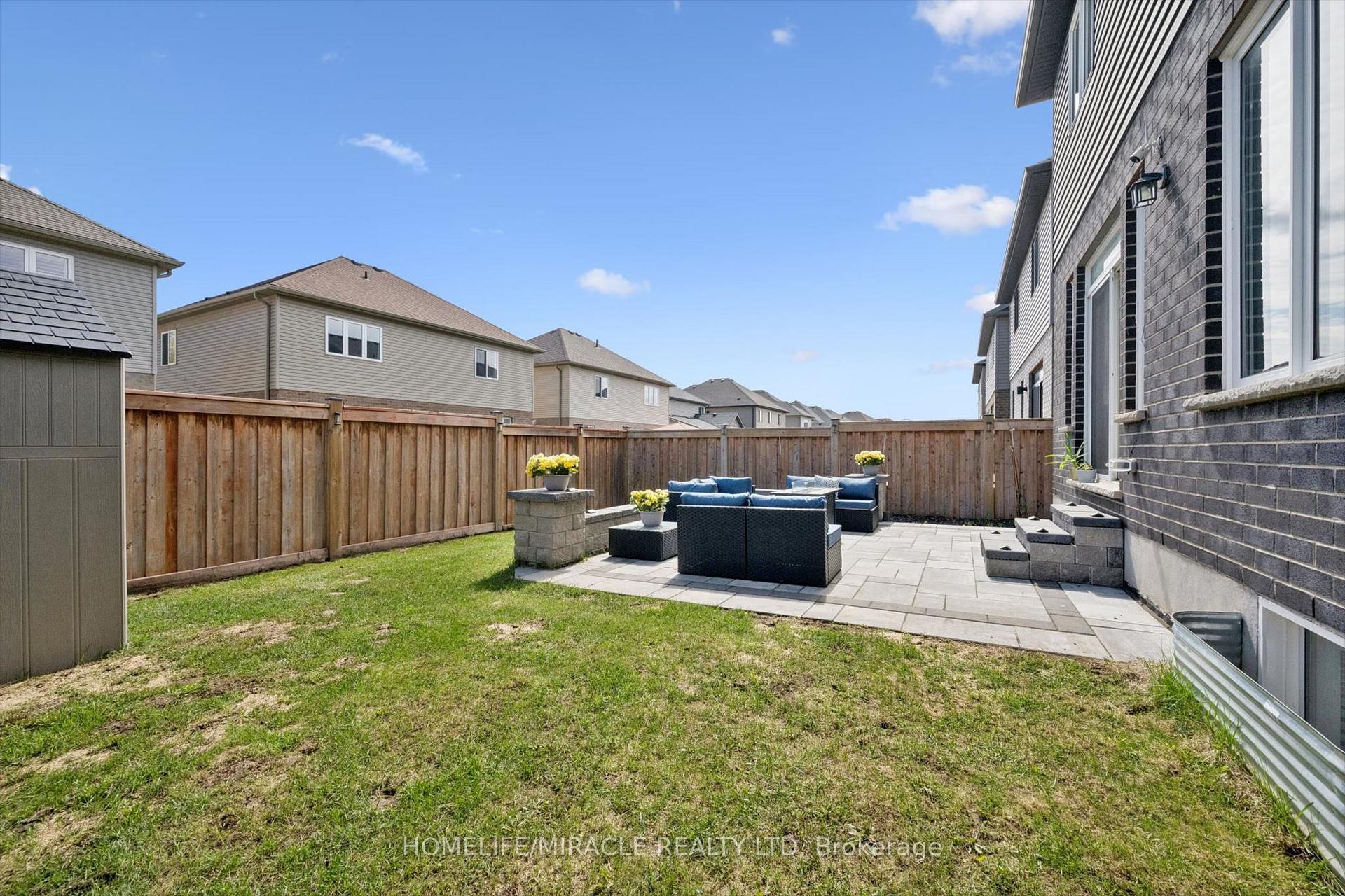 Photo 43 of 736 Wood Lily Street, Waterloo, Columbia Forest/Clair Hills — HOMEH