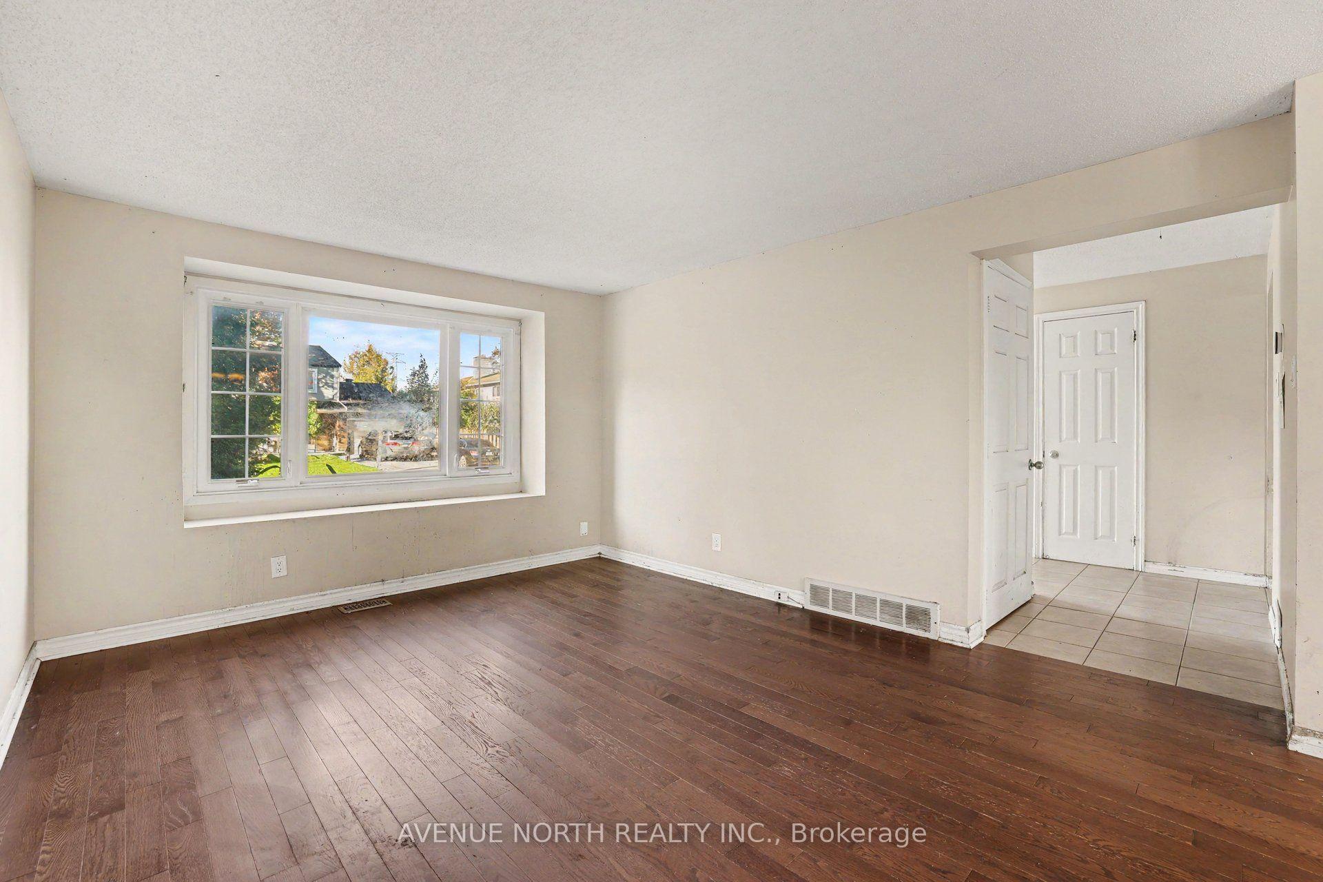 Photo 9 of 68 Downsview Crescent, Ottawa, Tanglewood — HOMEH
