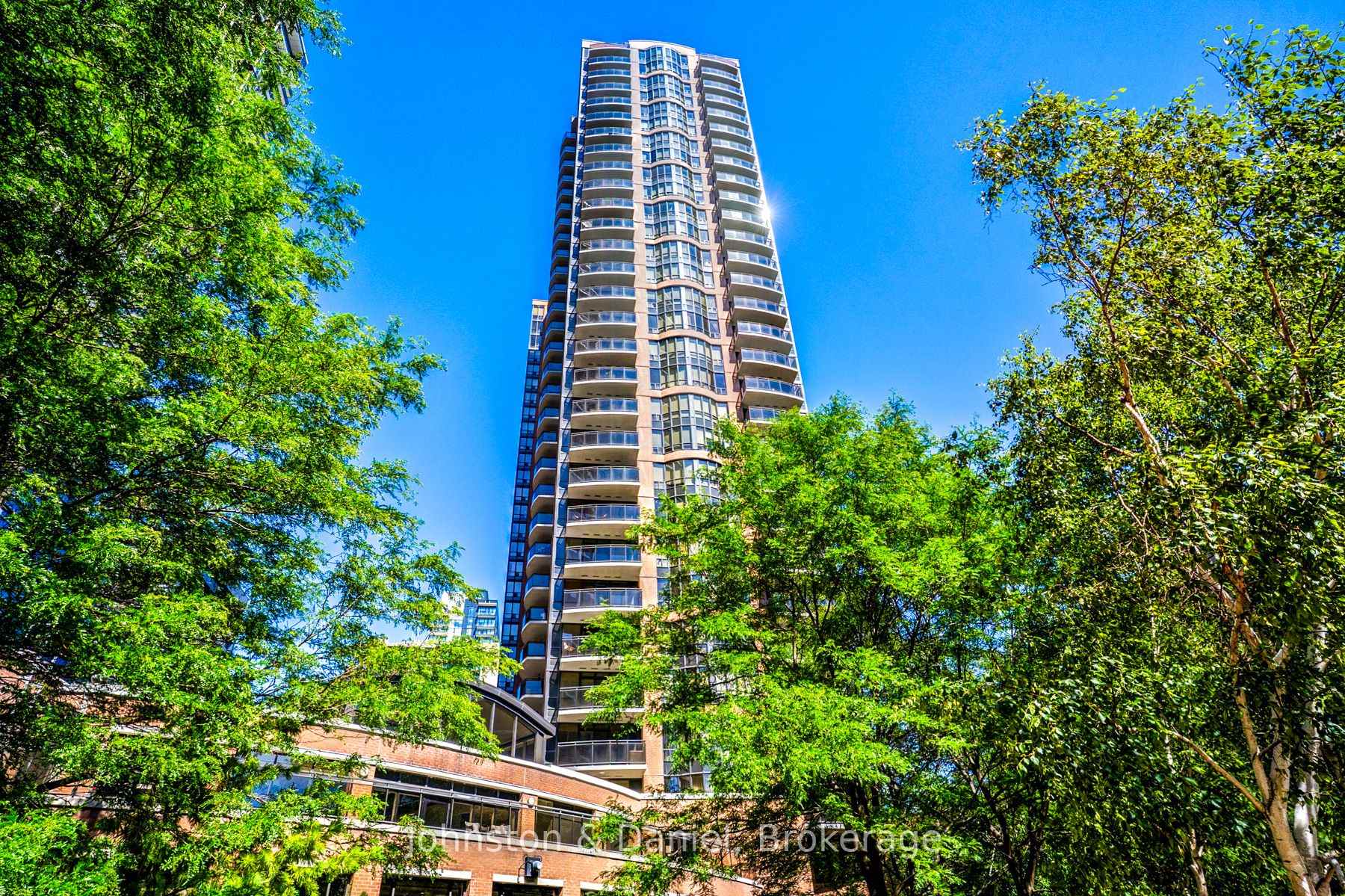 Photo 1 of Unit 805, 33 Sheppard Avenue E, North York, Willowdale East — HOMEH