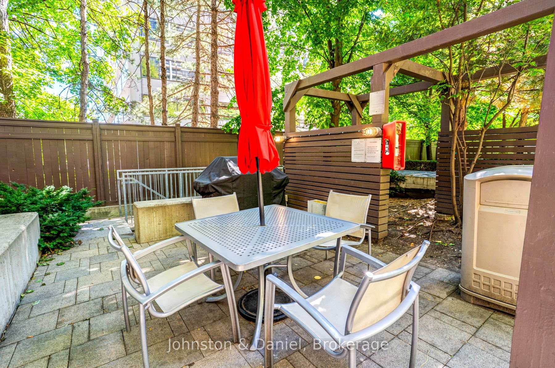 Photo 38 of Unit 805, 33 Sheppard Avenue E, North York, Willowdale East — HOMEH