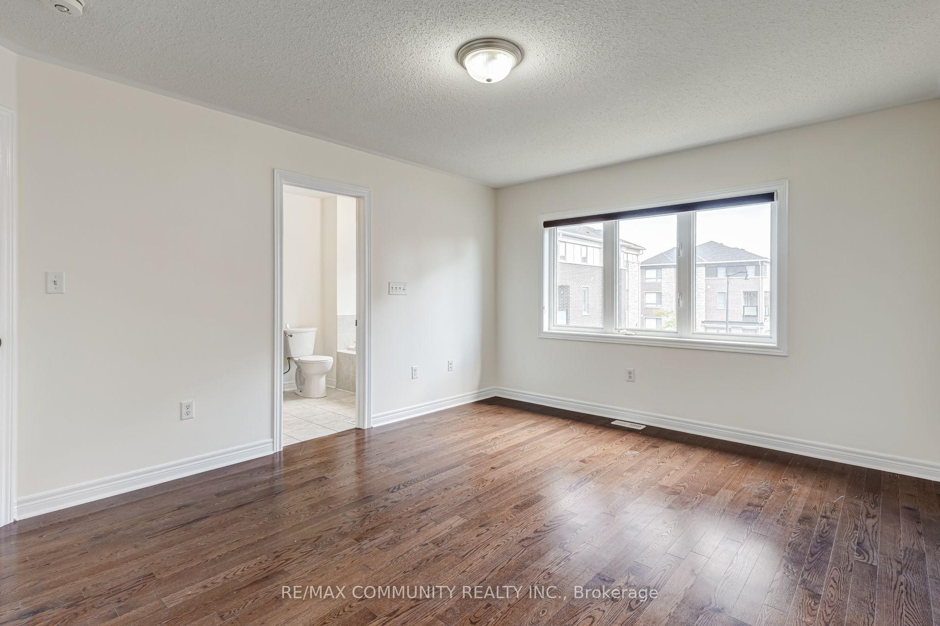 Photo 19 of 66 Kempsford Crescent, Brampton, Northwest Brampton — HOMEH