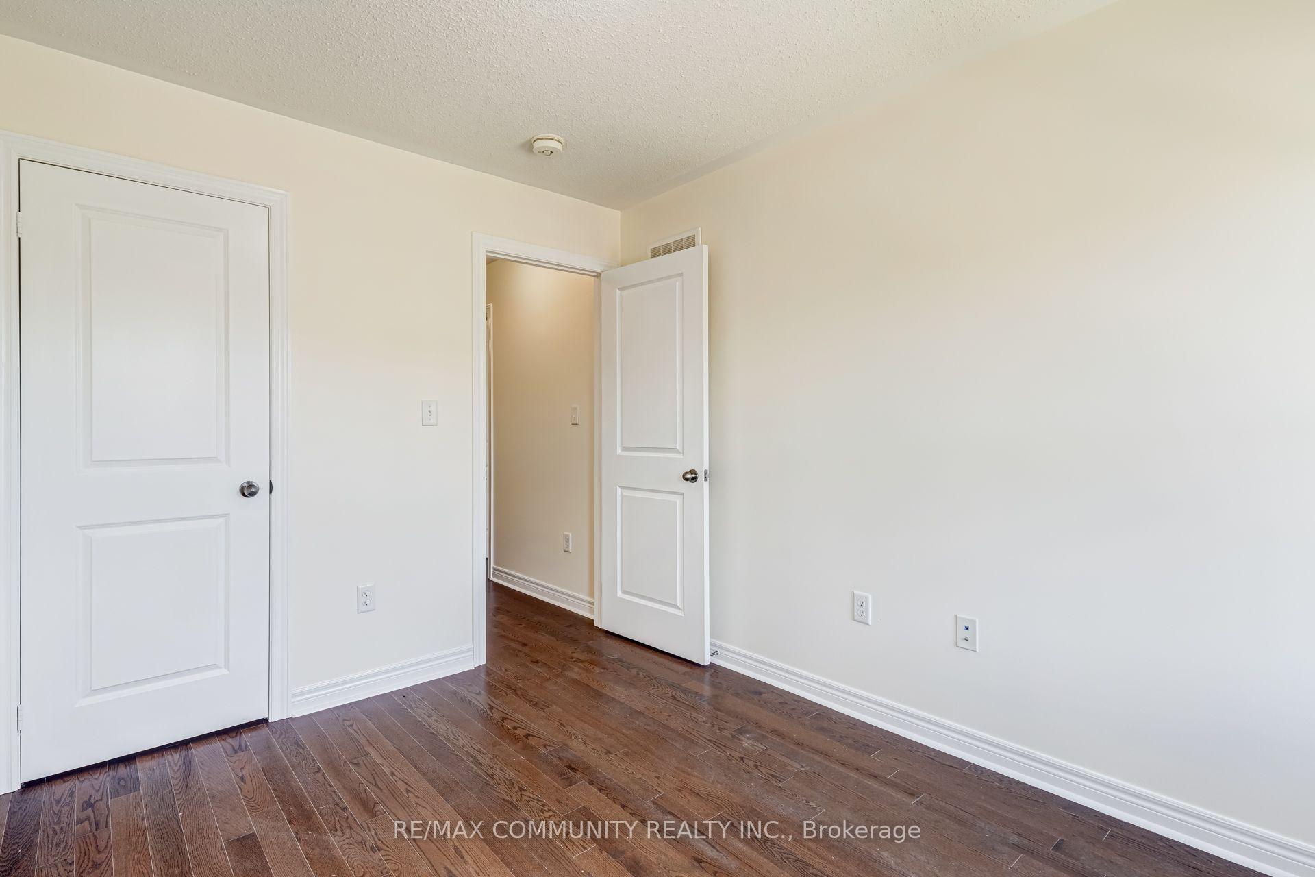 Photo 24 of 66 Kempsford Crescent, Brampton, Northwest Brampton — HOMEH